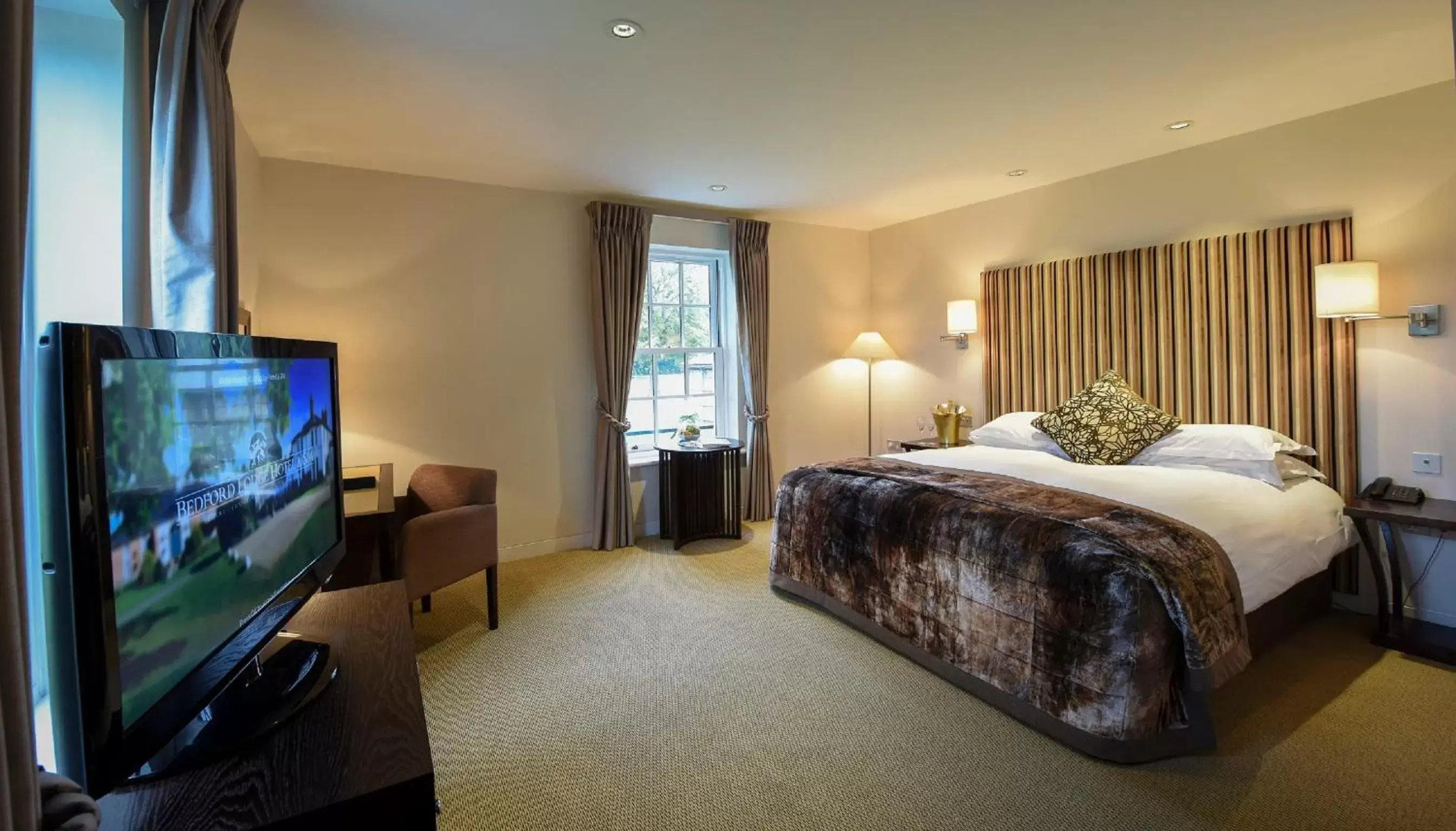 Photo of the whole room, Room Photo in Bedford Lodge Hotel & Spa