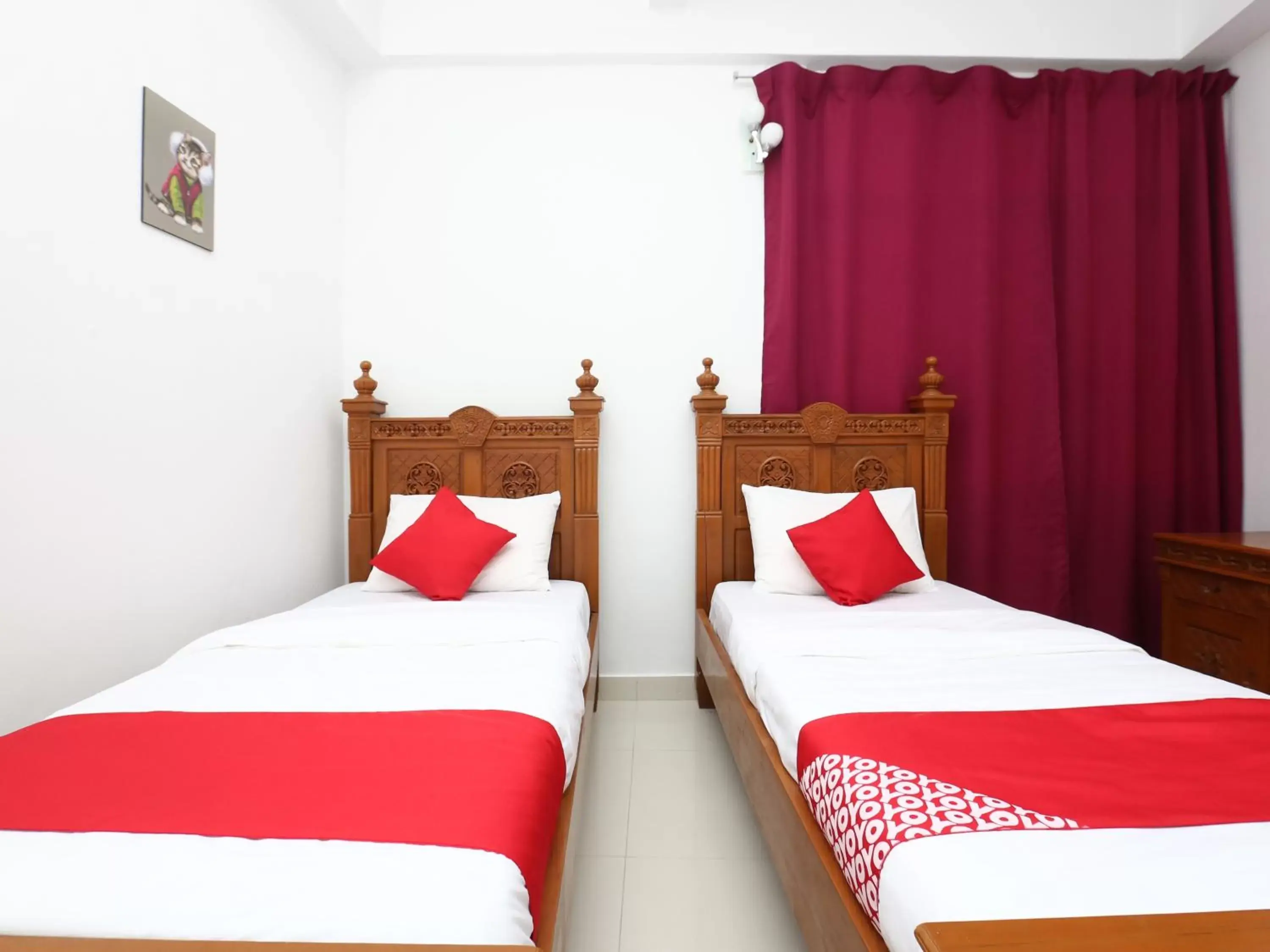 Bedroom, Bed in OYO 89435 Nusantara Group Hotel