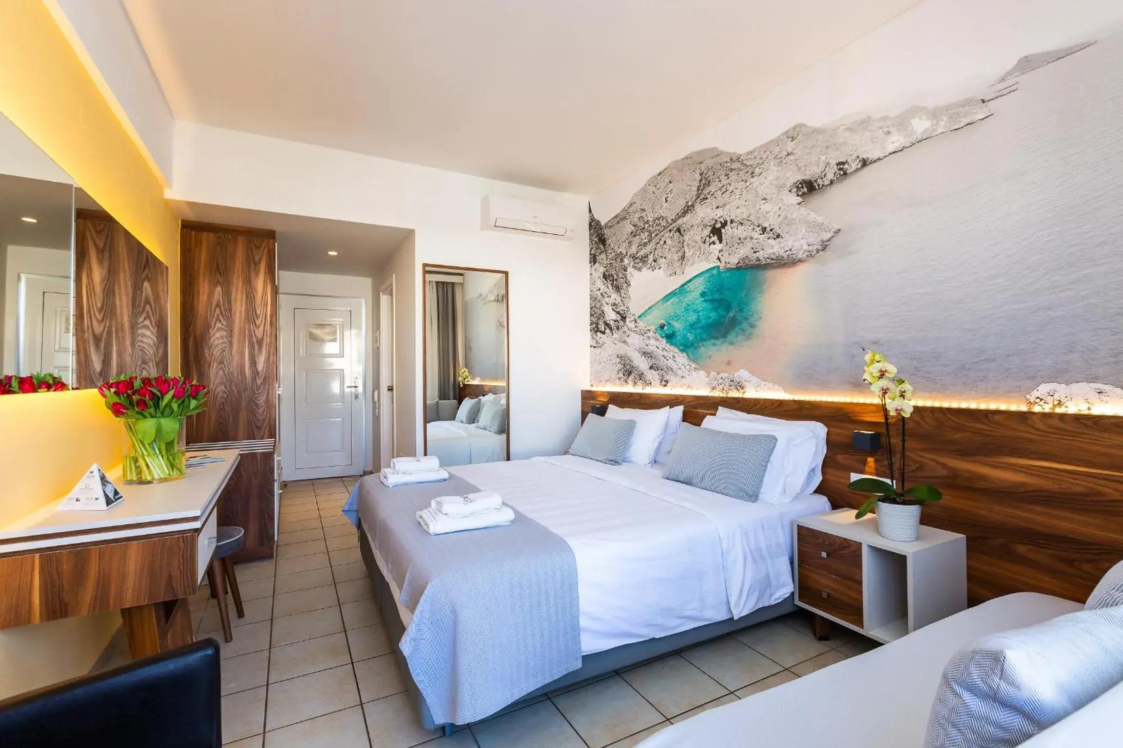 Photo of the whole room, Bed in Atrium Ambiance Hotel Photo of the whole room, Bed in Atrium Ambiance Hotel