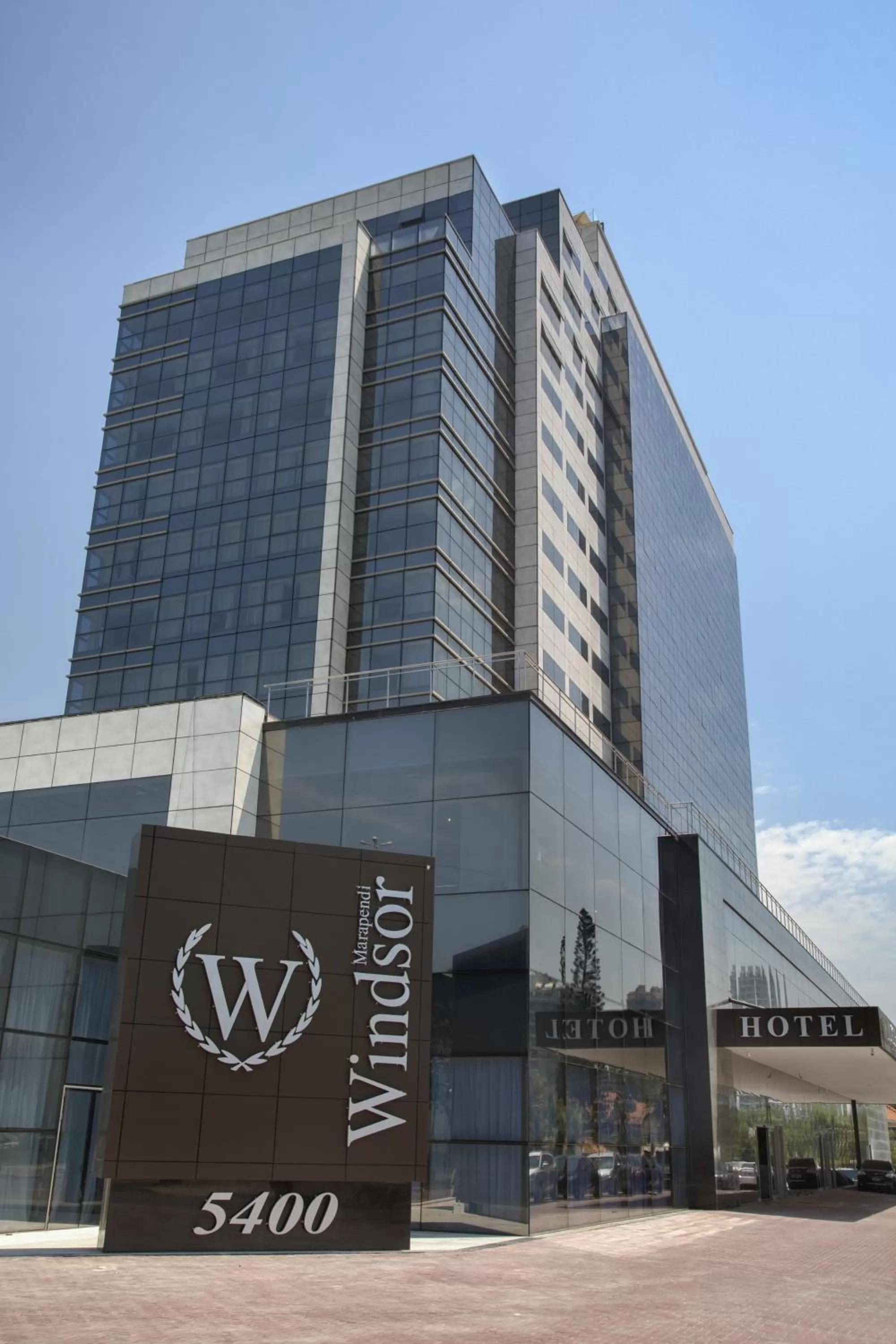 Facade/entrance in Windsor Marapendi Hotel