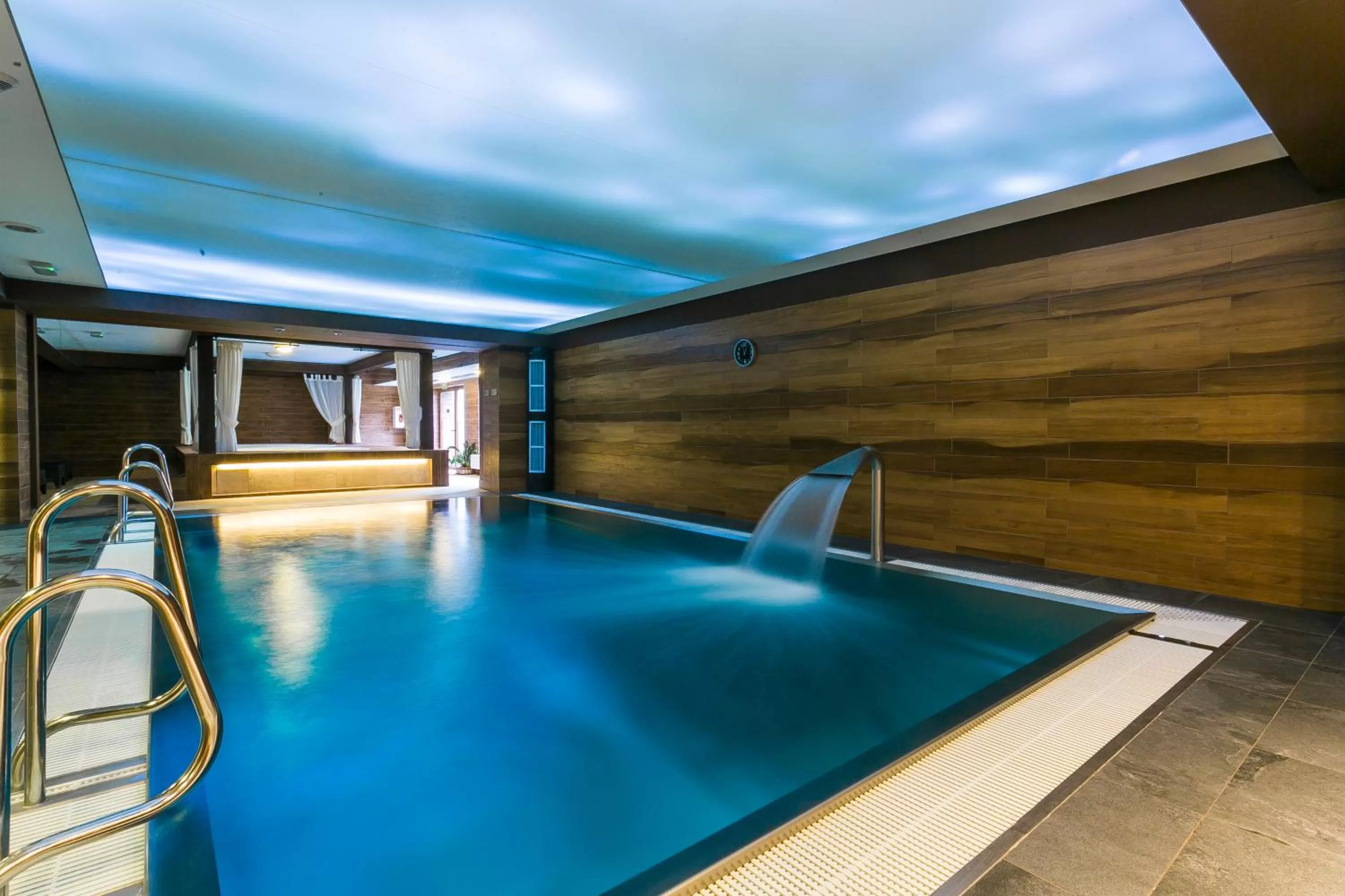 Swimming pool in Hotel Aubrecht Country Spa Resort