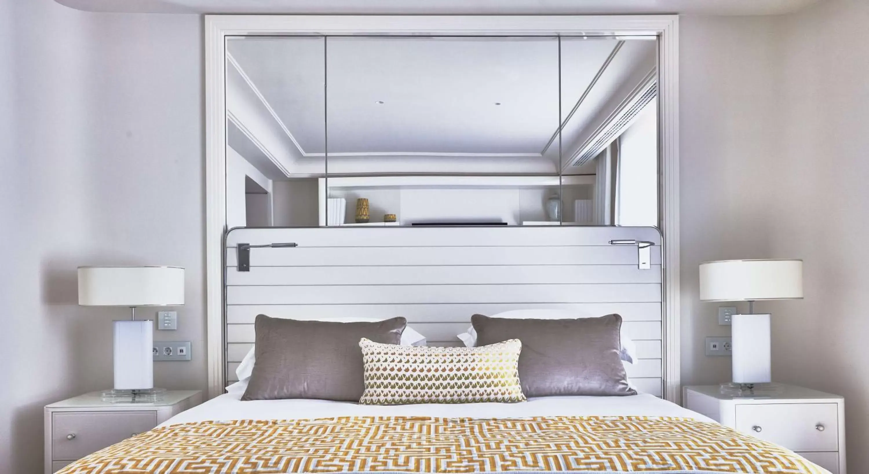 Bedroom, Bed in Hôtel Martinez, in The Unbound Collection by Hyatt
