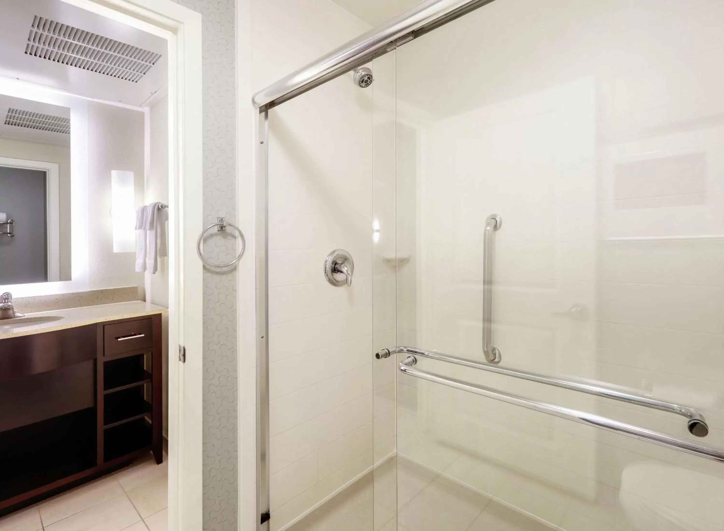 Bathroom in Homewood Suites by Hilton Dallas/Allen