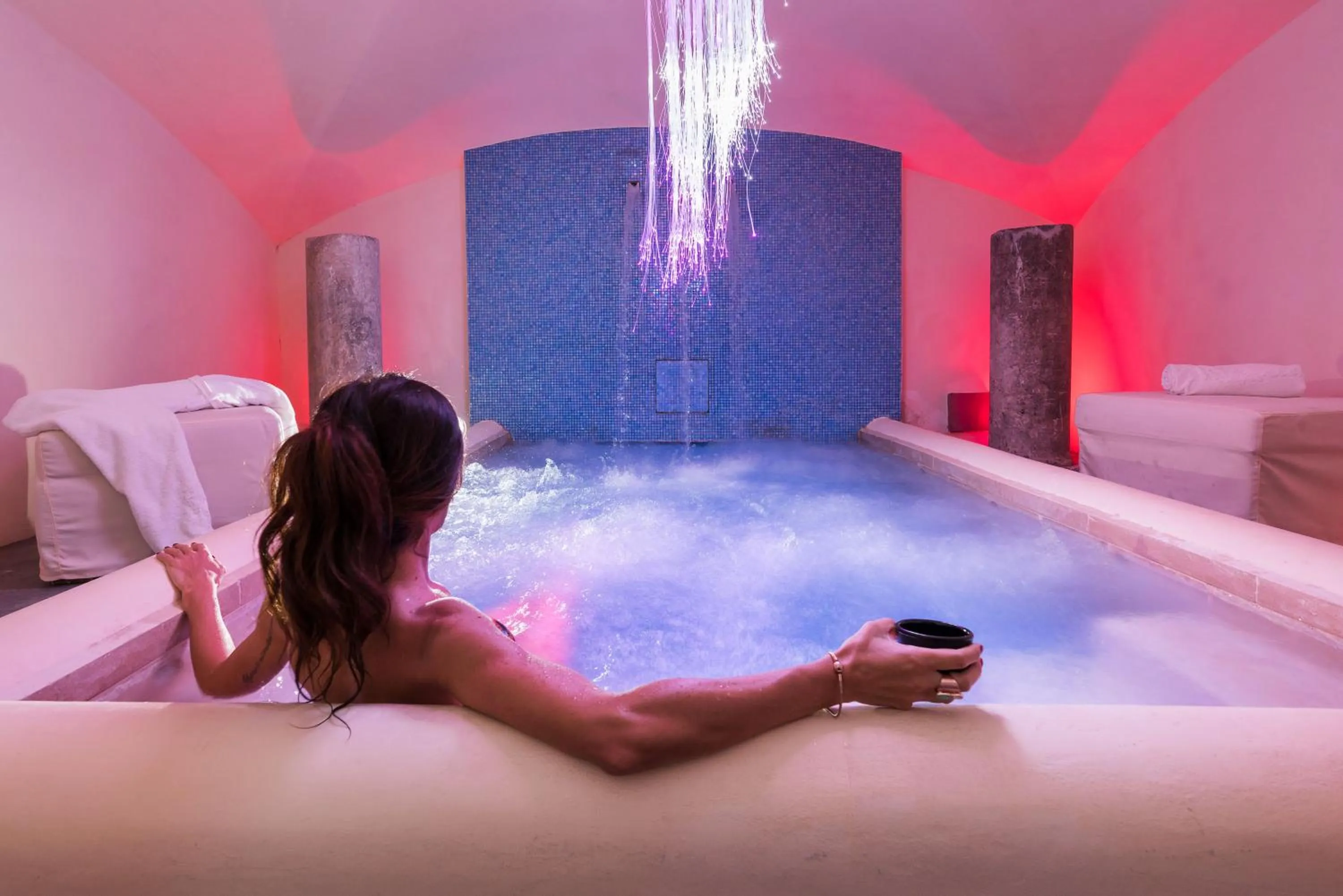 People in Hotel Metropole Taormina