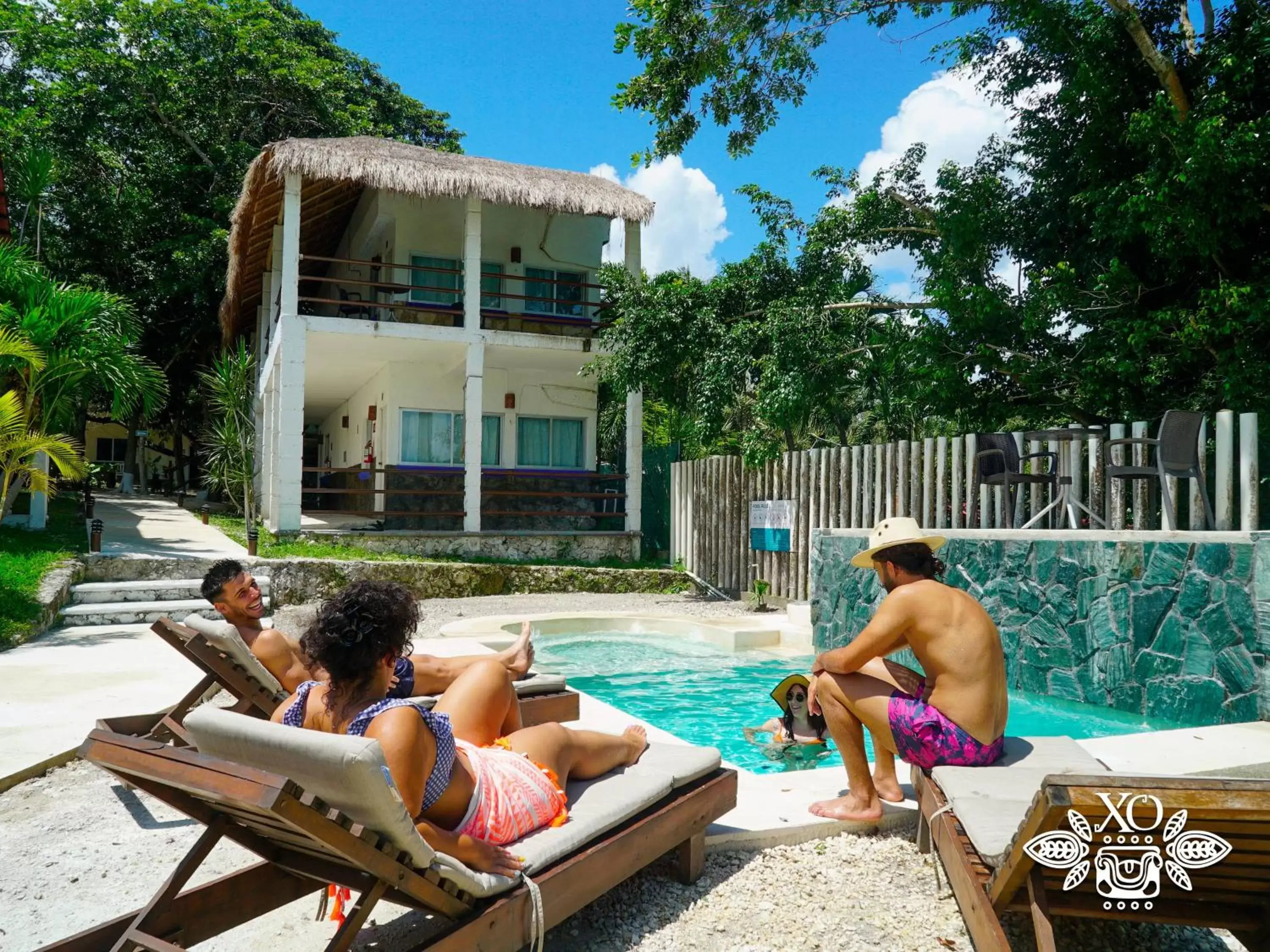 Swimming Pool in XO Hotel Bacalar Frente a la Laguna - Gratis Experiencias Locales