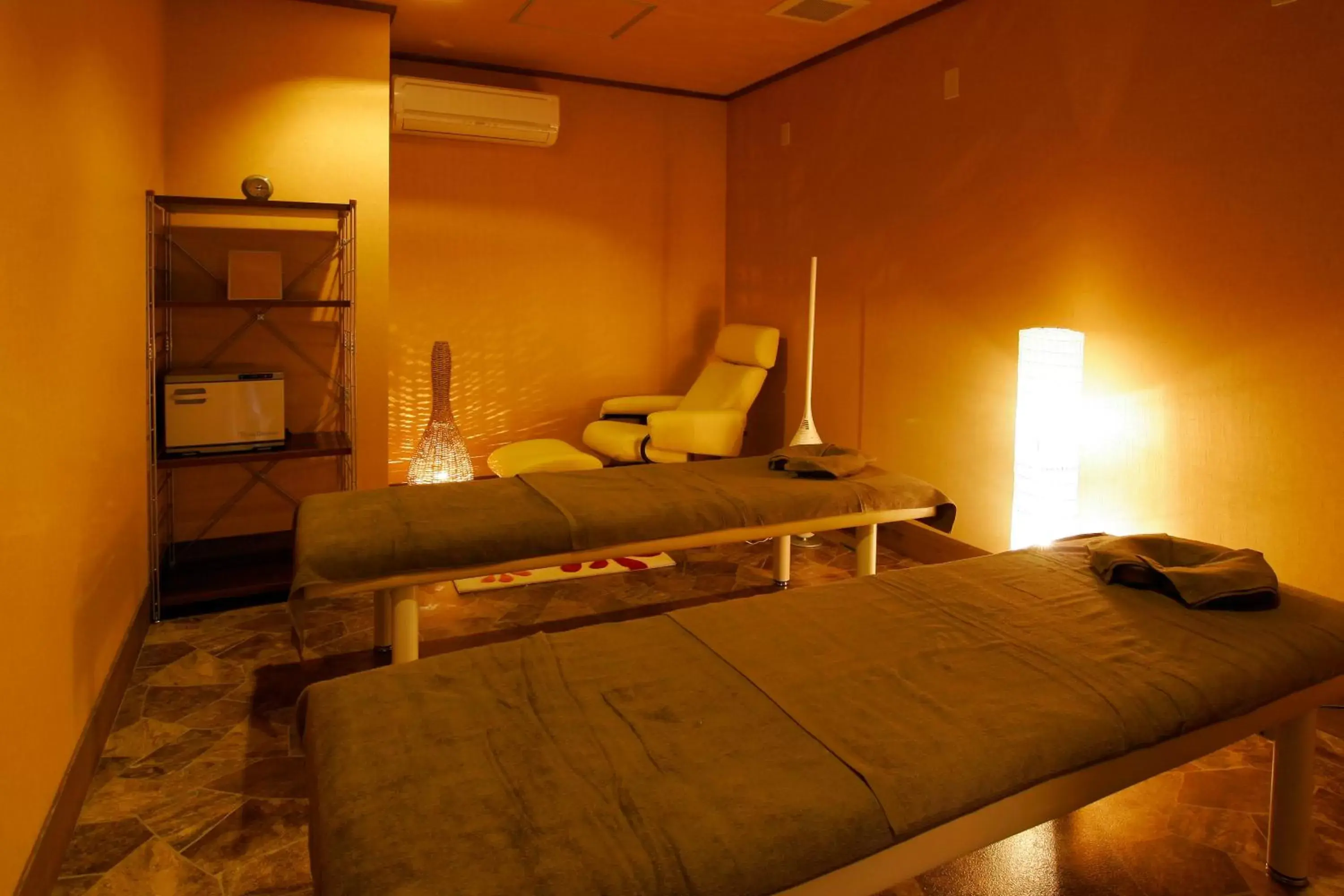 Spa and wellness centre/facilities, Bed in Dormy Inn Kumamoto Natural Hot Spring