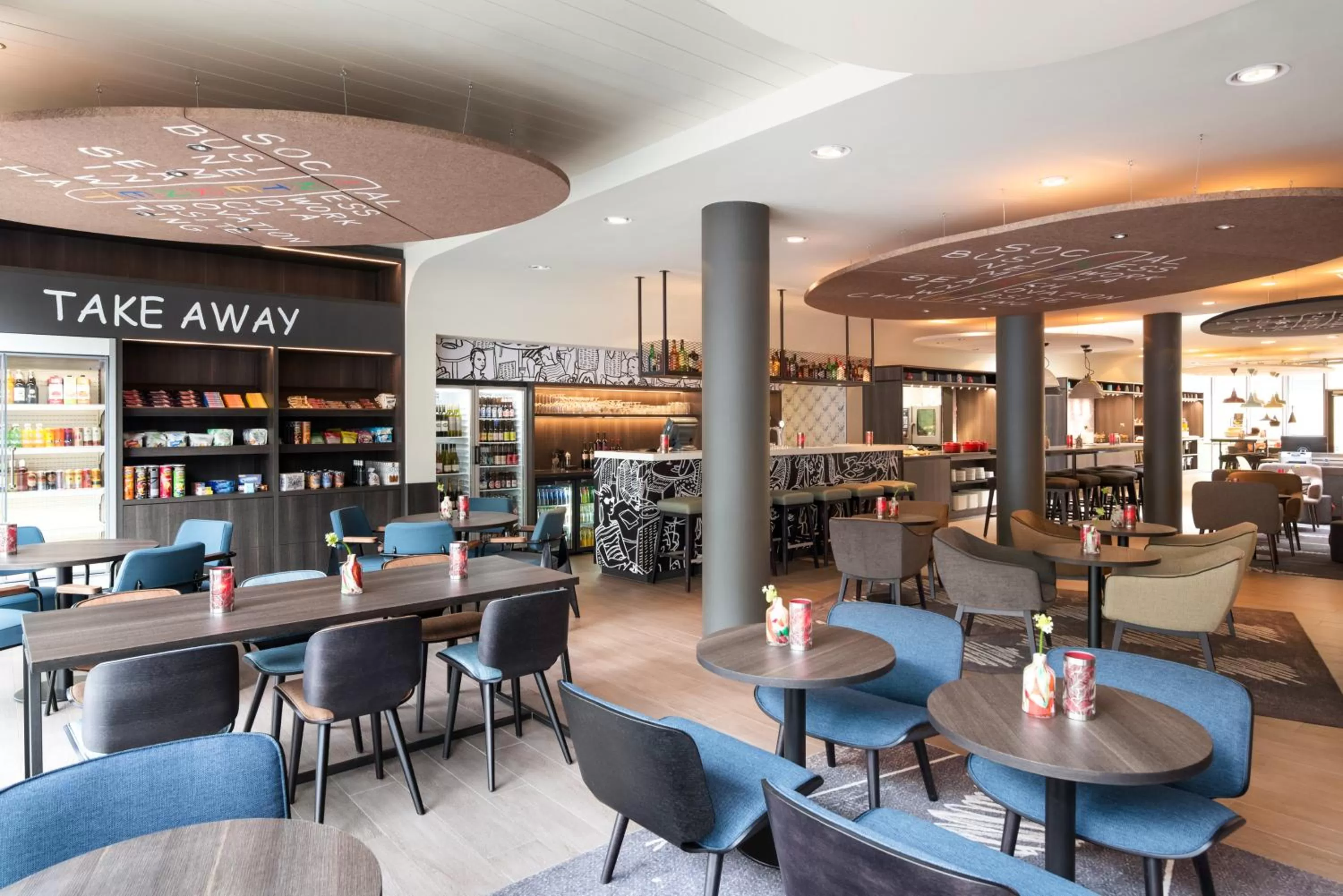 On-site shops in ibis Amsterdam Centre Stopera