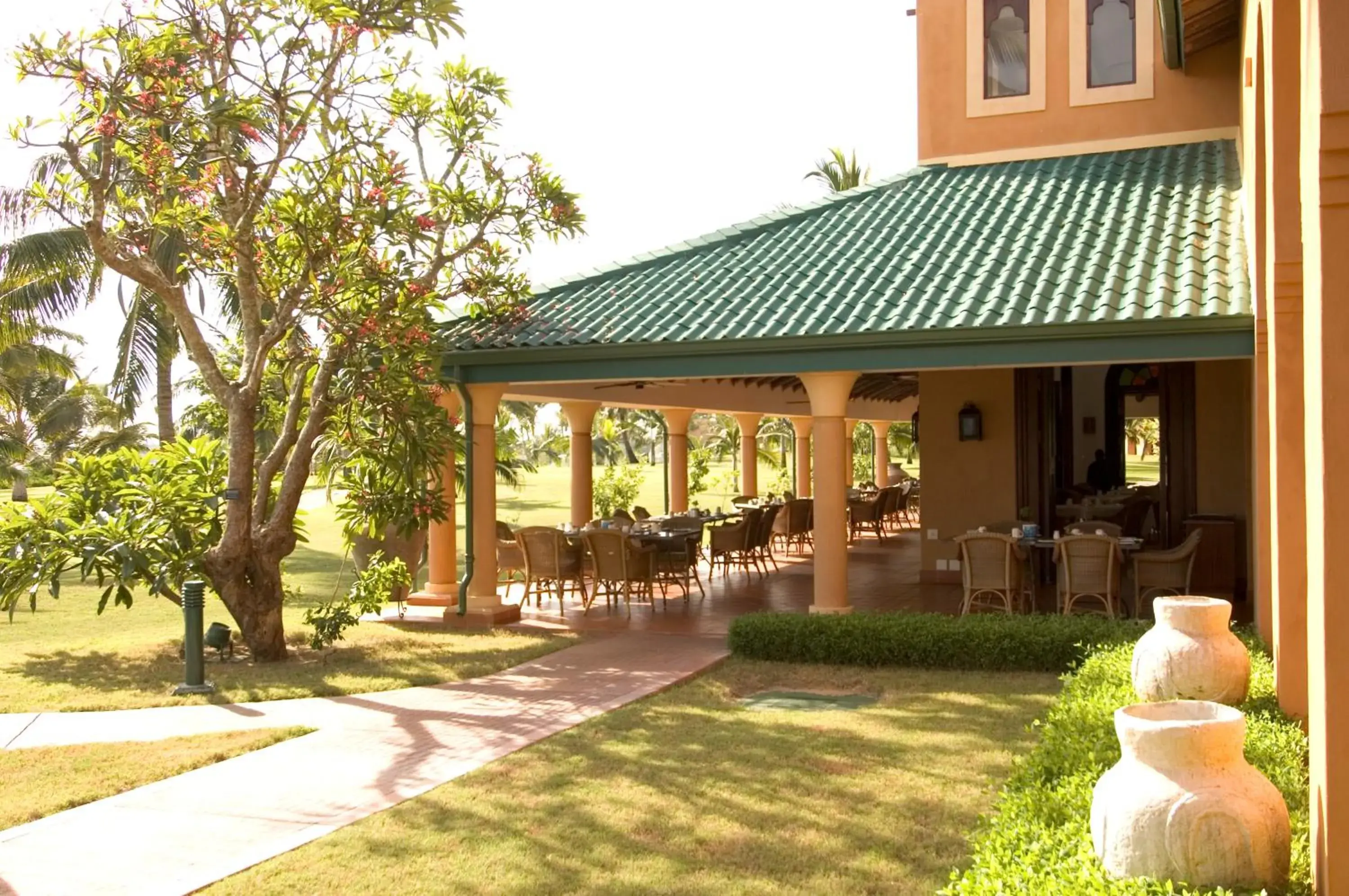 Restaurant/places to eat in Avani Pemba Beach Hotel Restaurant/places to eat in Avani Pemba Beach Hotel