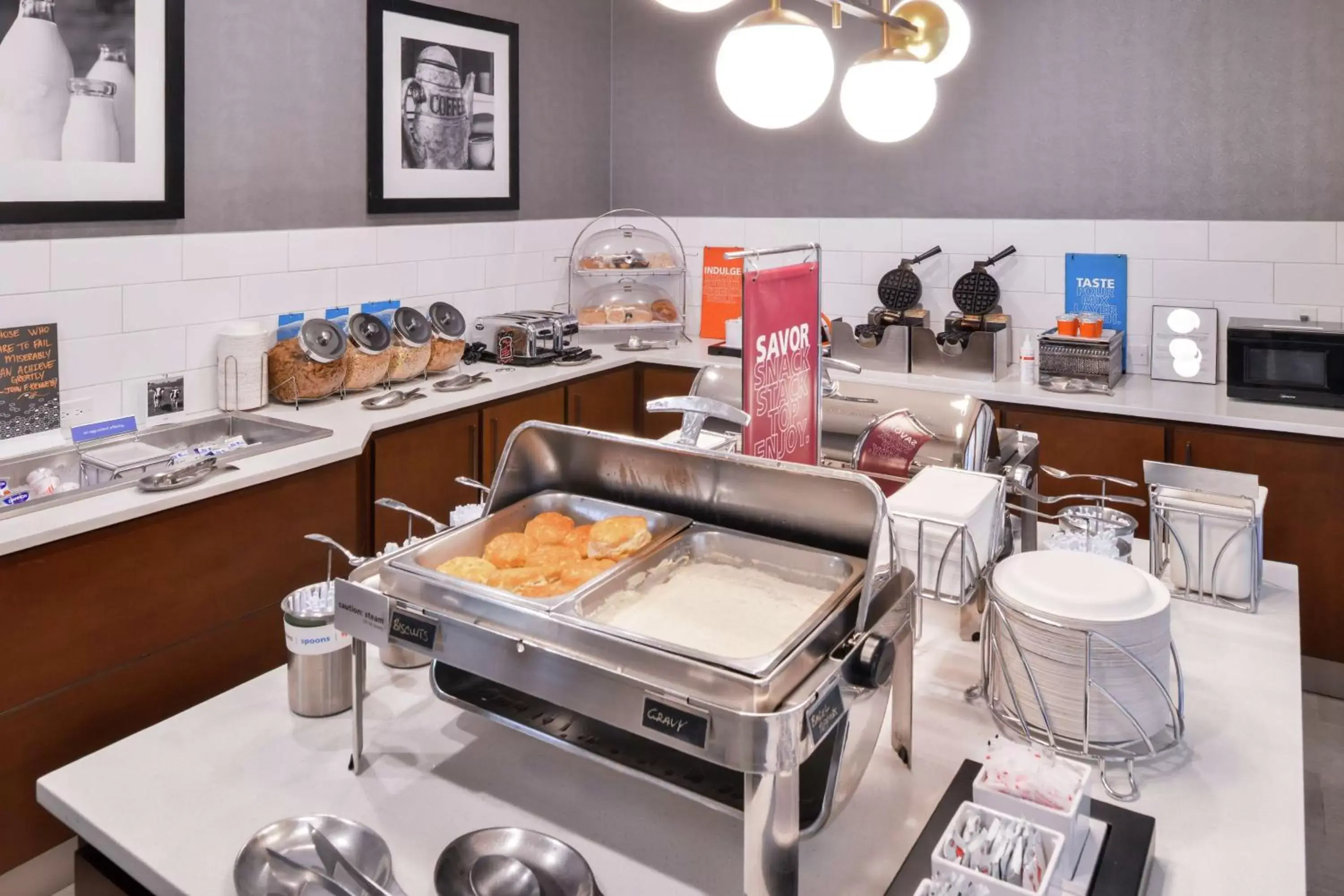 Breakfast, Restaurant/Places to Eat in Hampton Inn & Suites Legacy Park-Frisco