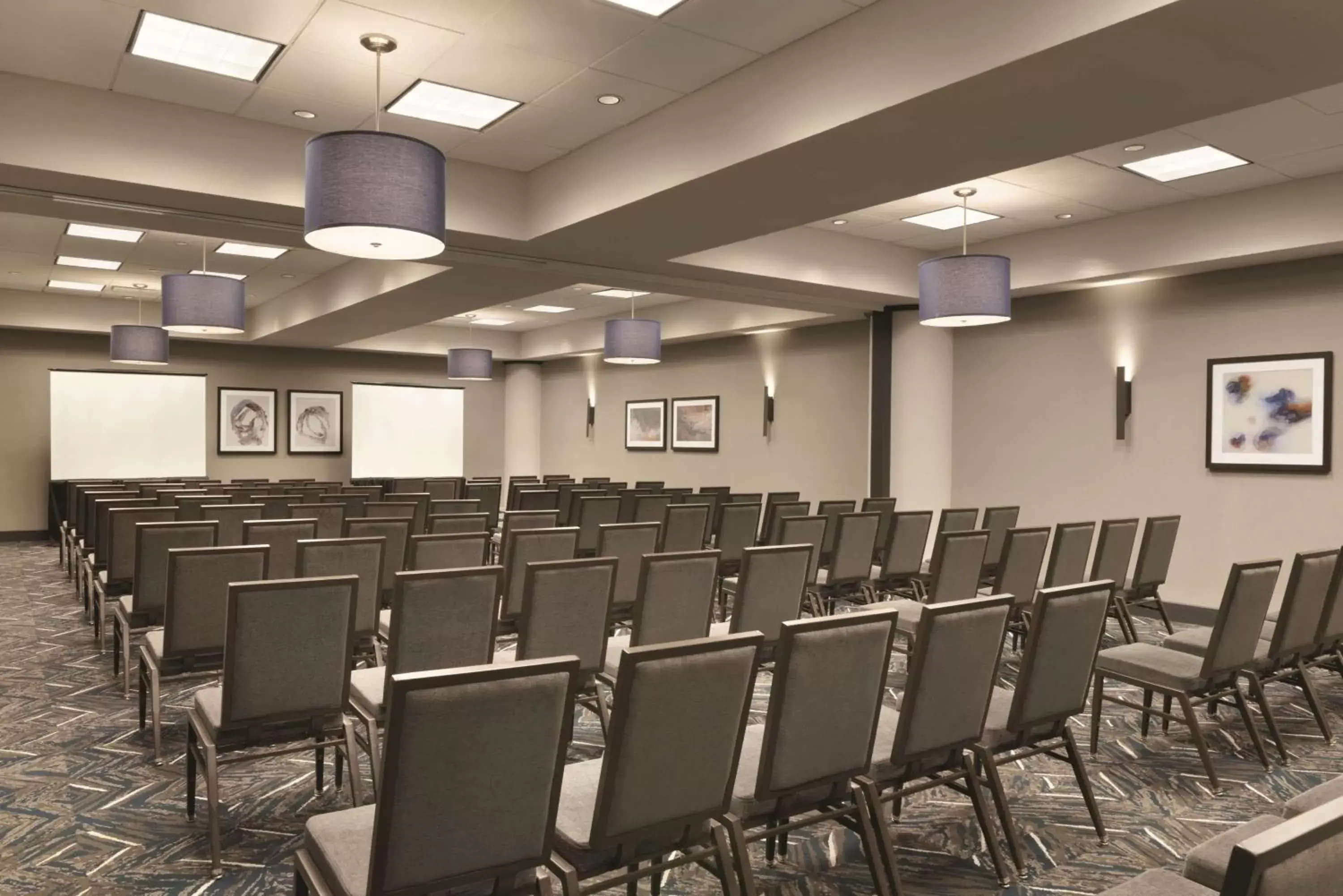Meeting/conference room in Embassy Suites by Hilton Indianapolis Downtown