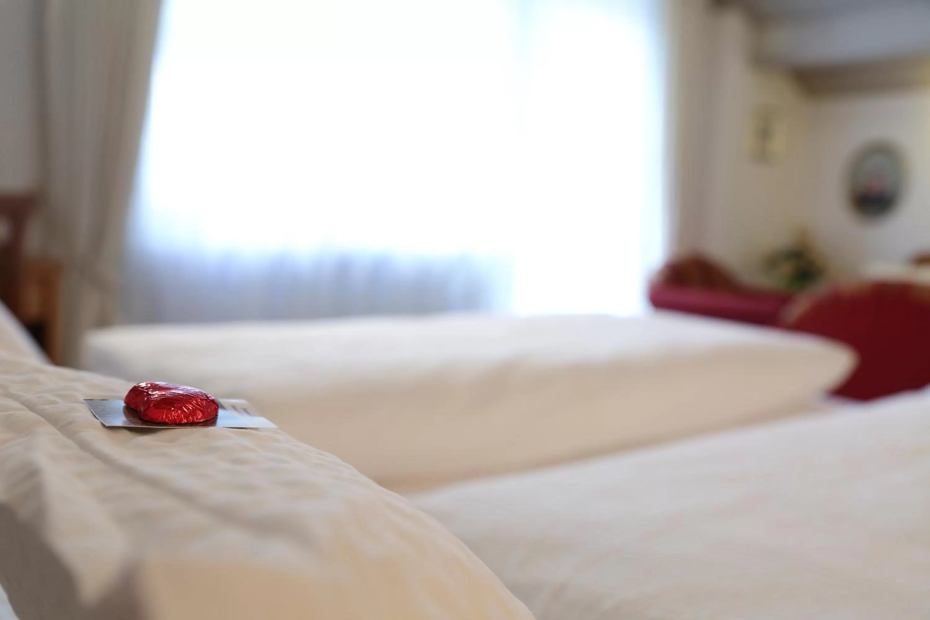 Bed in Hotel Steffl Garni inkl Chiemgau Karte