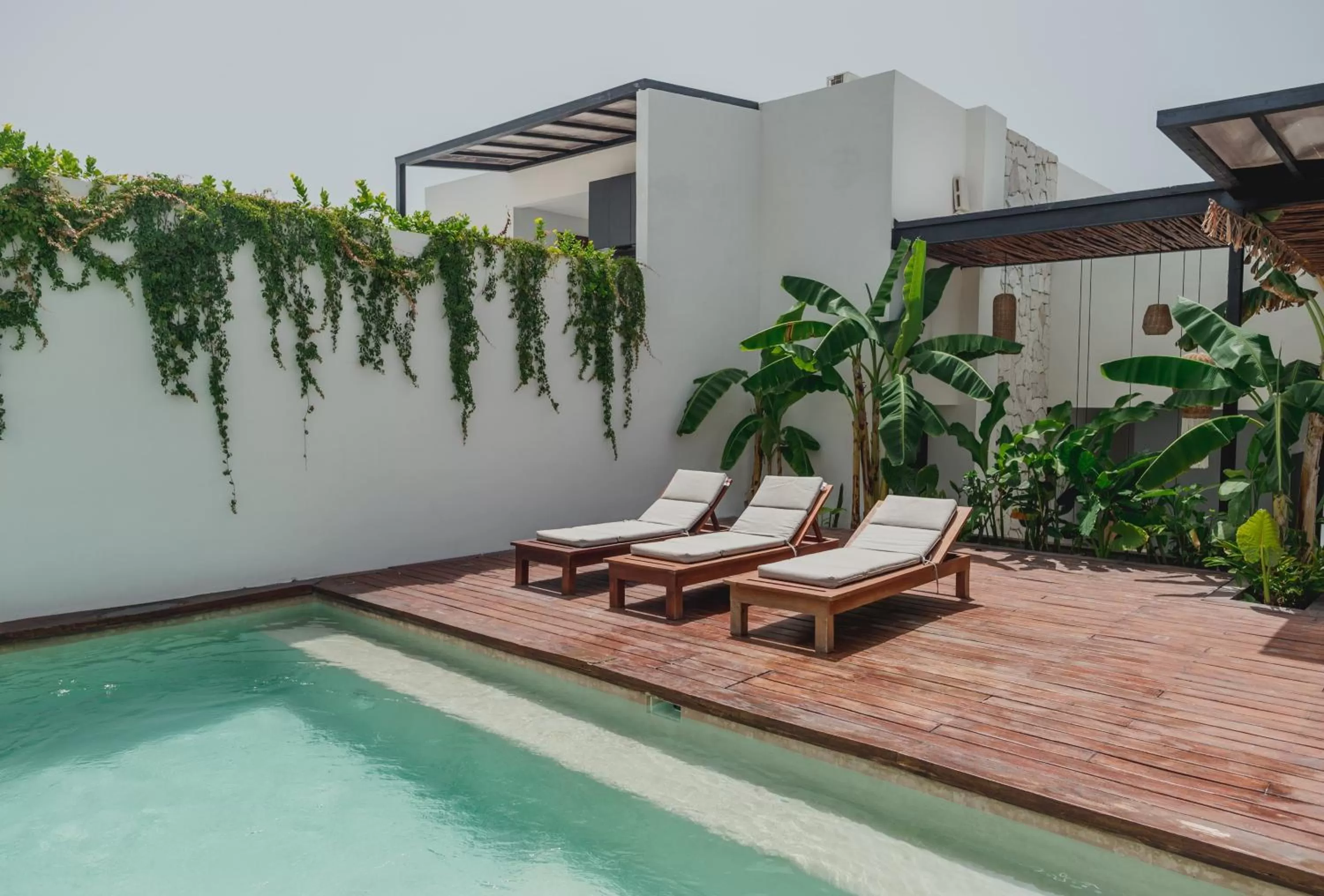 Swimming pool in Ah Xok Suites