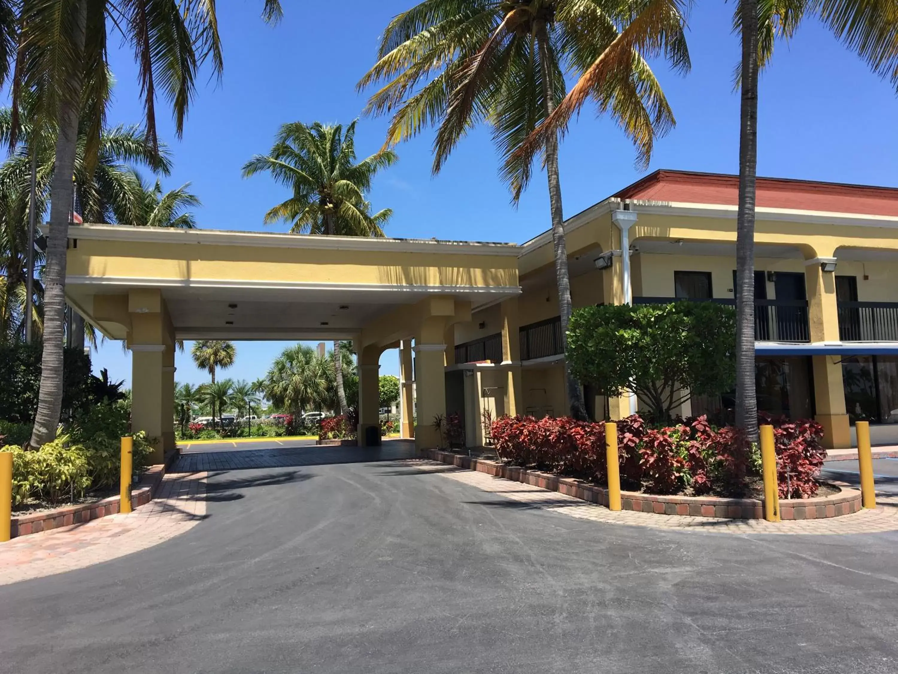 Facade/entrance, Property Building in Days Inn by Wyndham Florida City