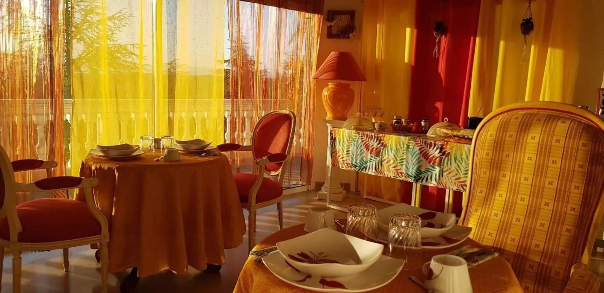 Breakfast, Restaurant/Places to Eat in Tikazéla - Domaine Ombre et Lumière