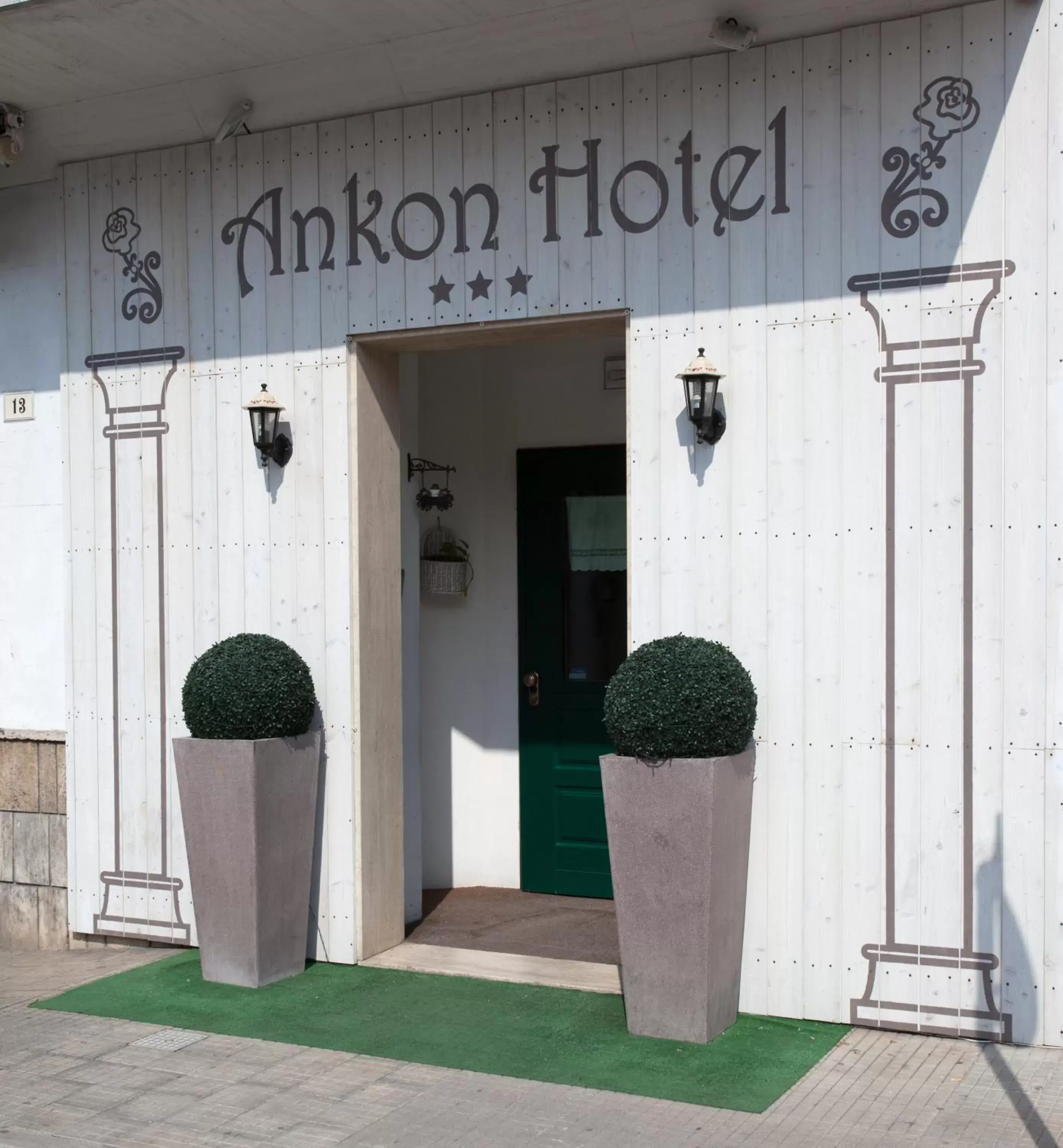Facade/entrance in Ankon Hotel
