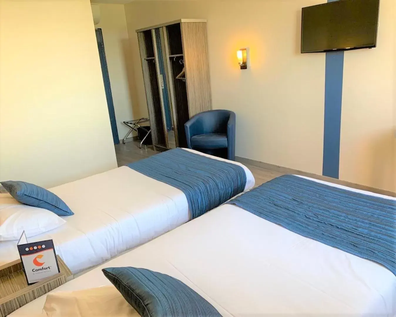 Bed in Comfort Hotel Dijon Sud - 21600 LONGVIC