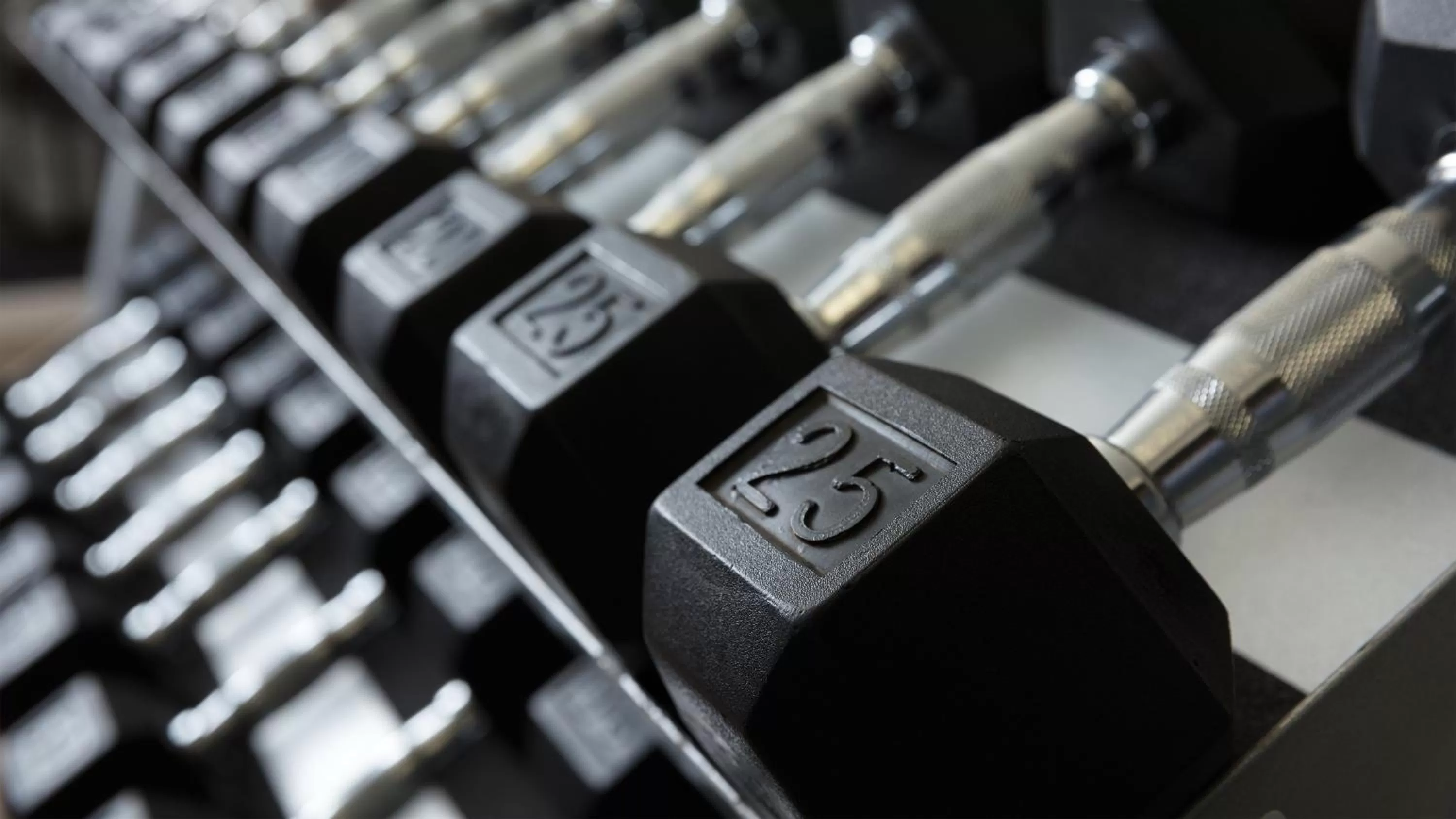 Fitness centre/facilities in Holiday Inn Express Quebec City-Sainte Foy by IHG