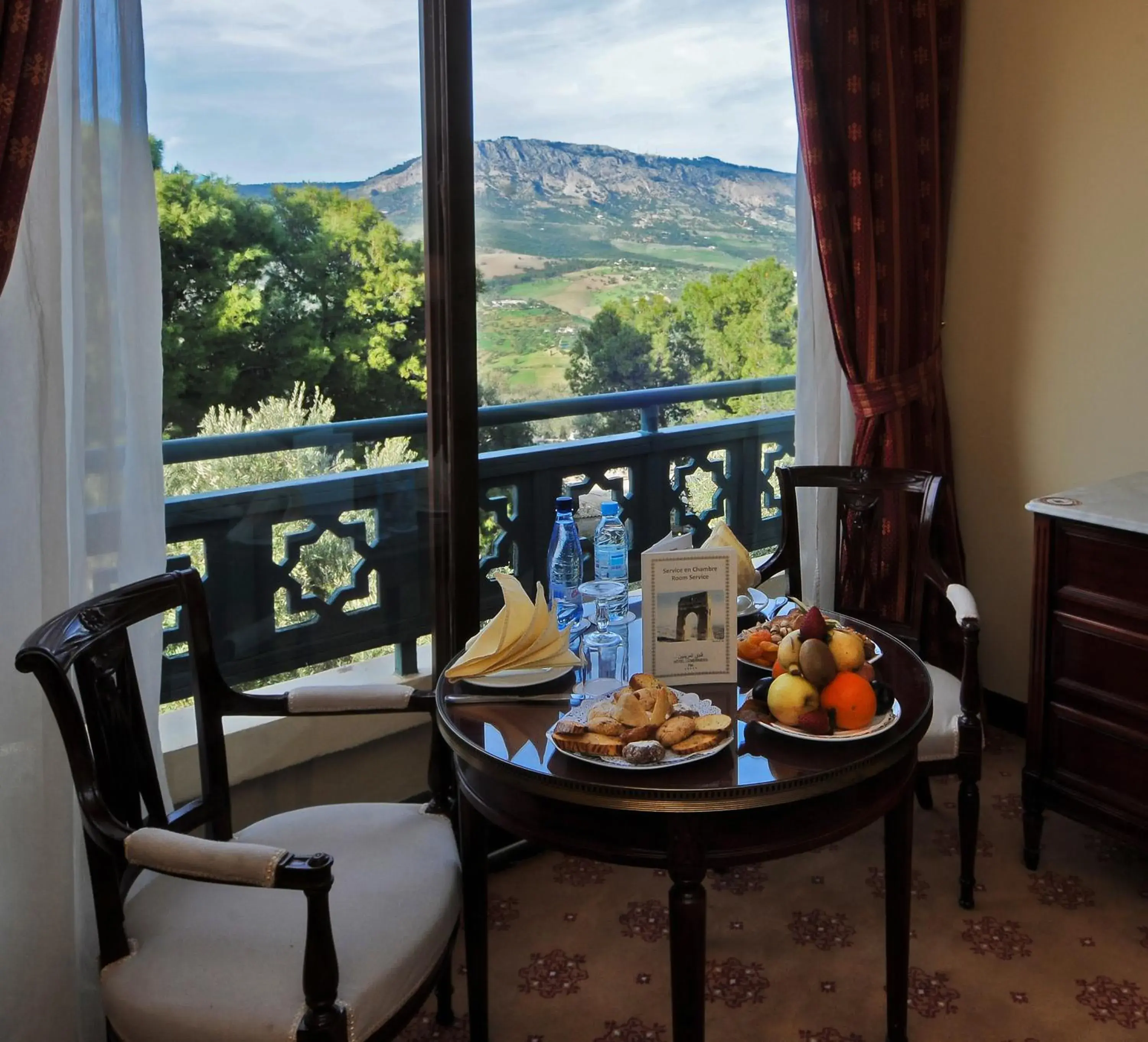 Bedroom, Mountain View in Les Mérinides