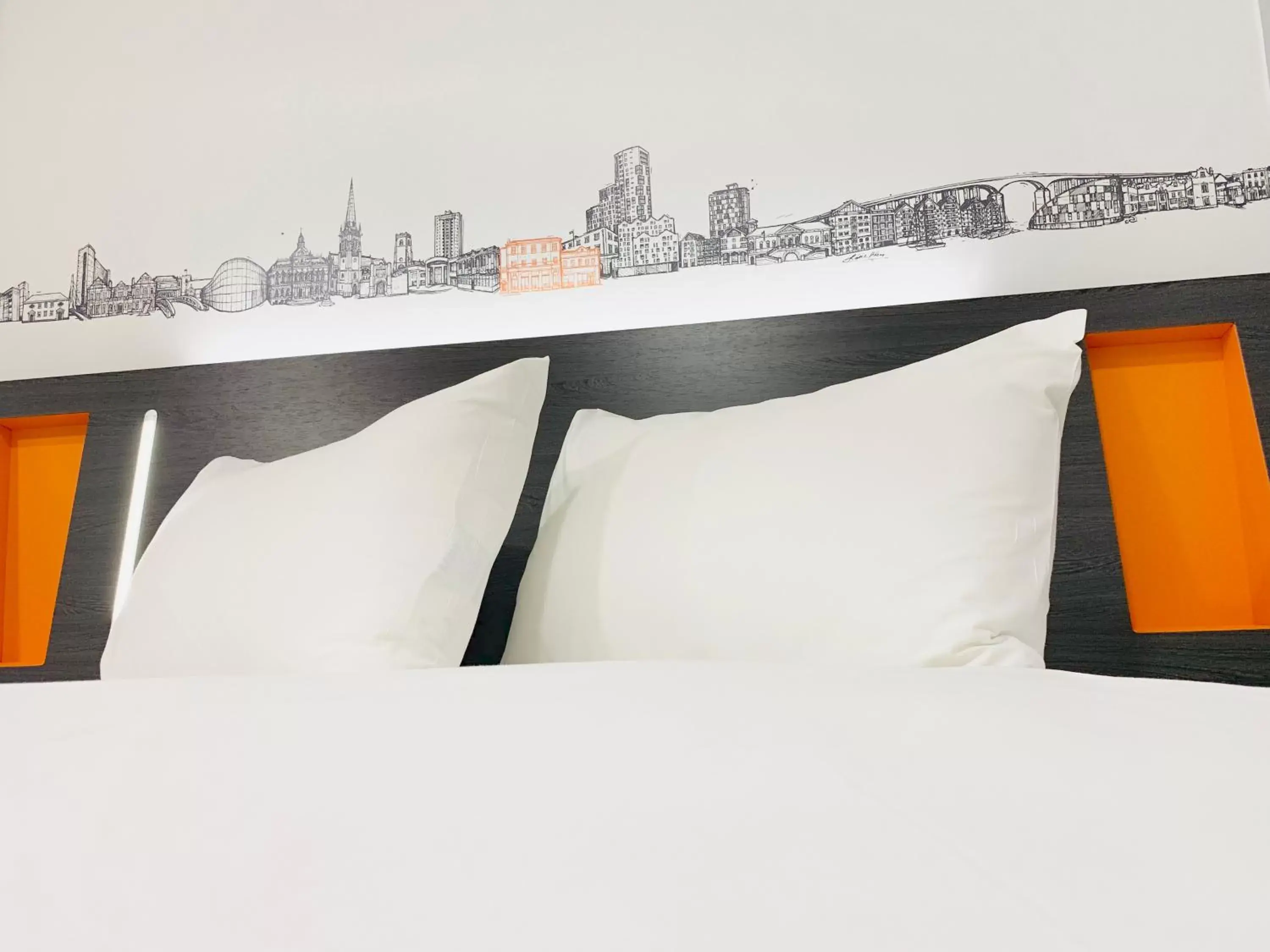 Bedroom in easyHotel Ipswich