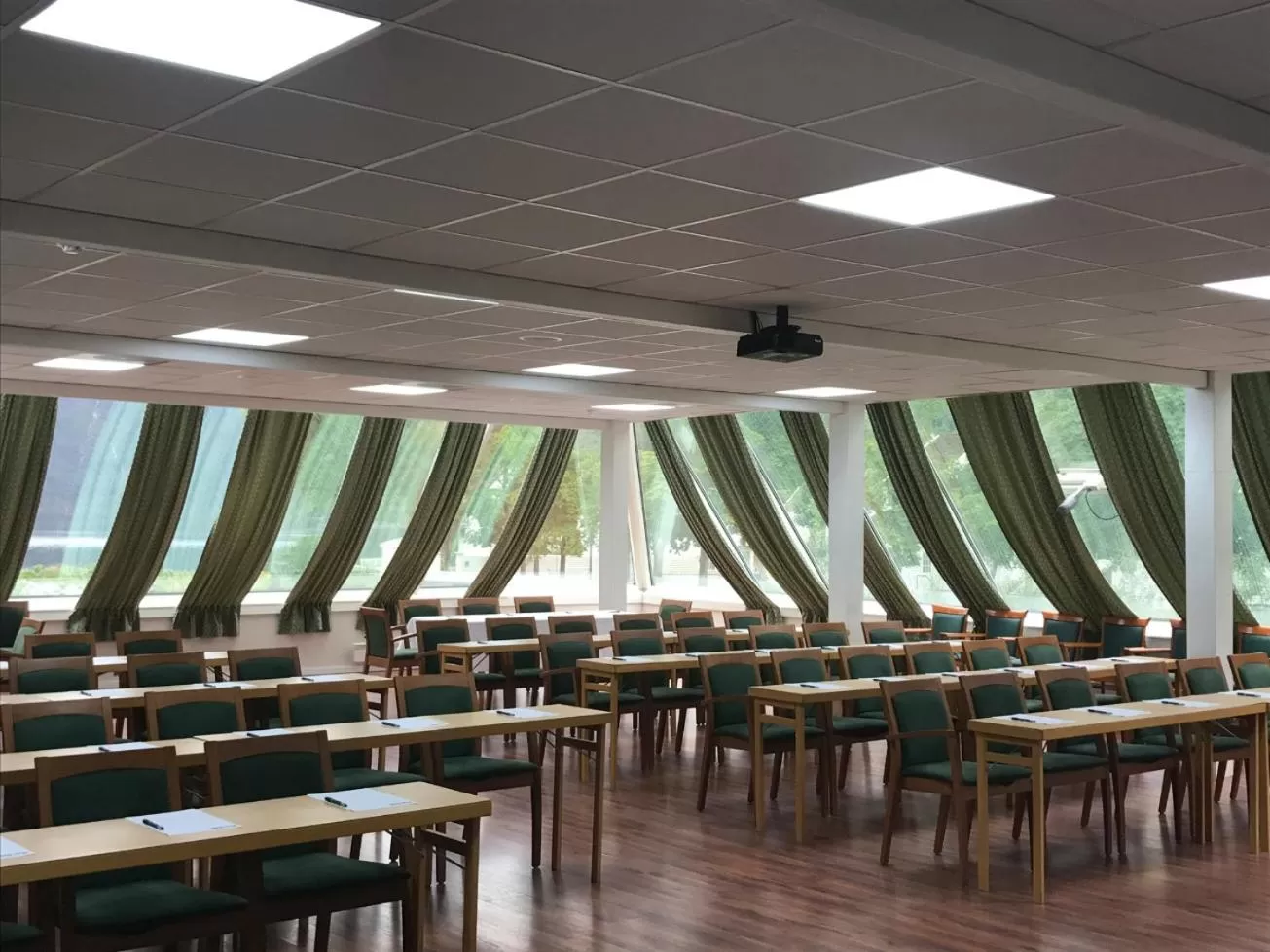 Area and facilities in Øren Hotel