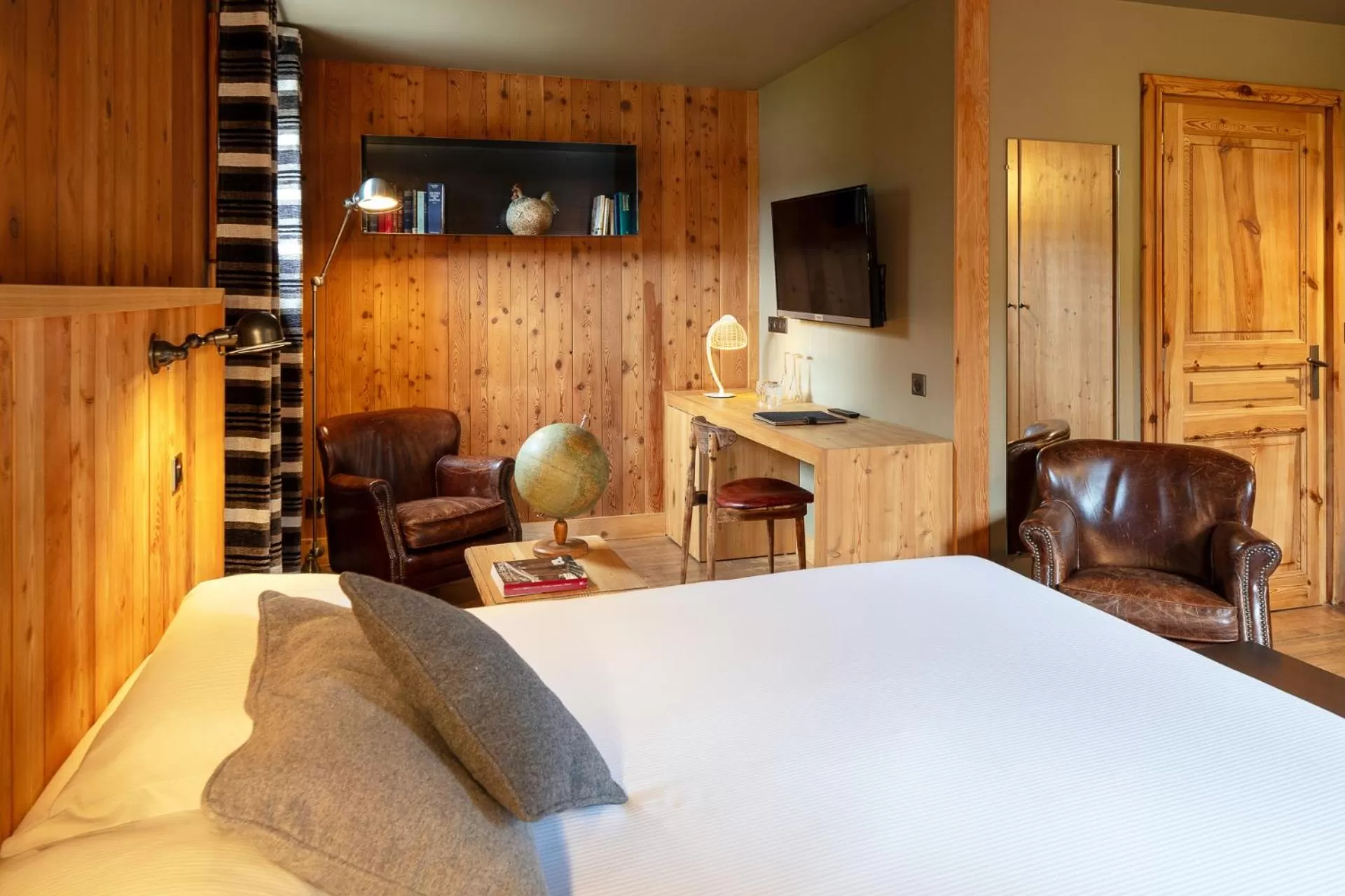 Bed in Hotel du Golf