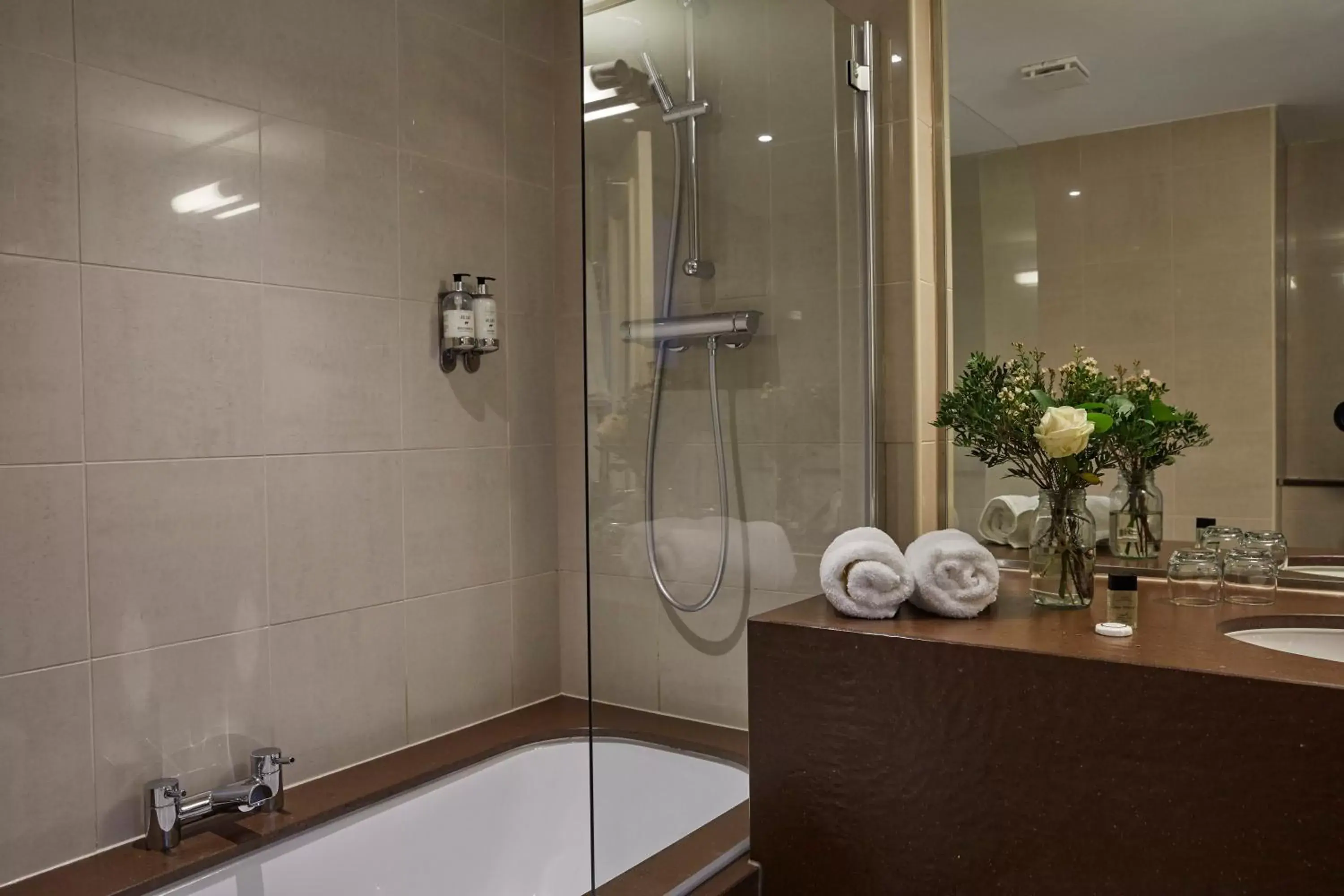 Shower, Bathroom in Hertford House