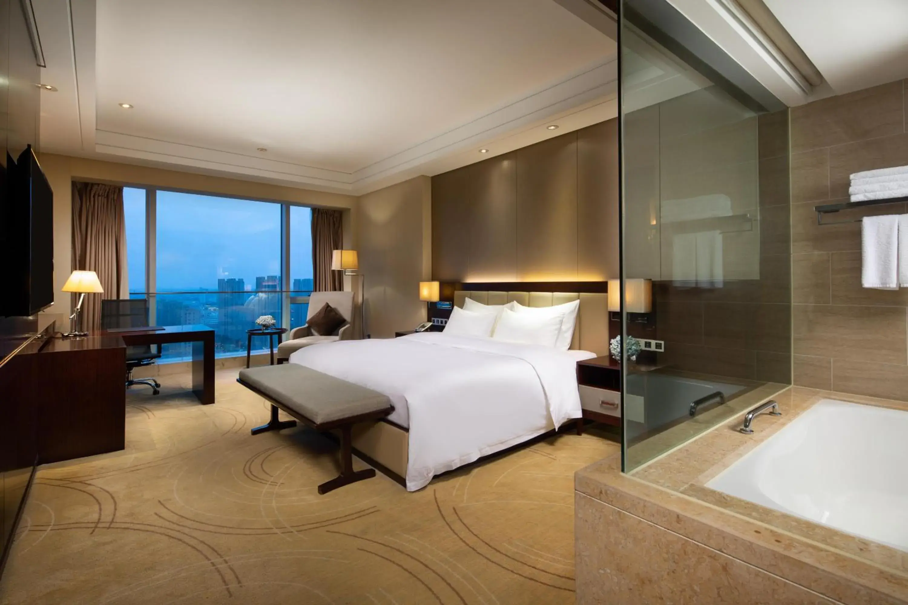 Crowne Plaza Taizhou, an IHG Hotel