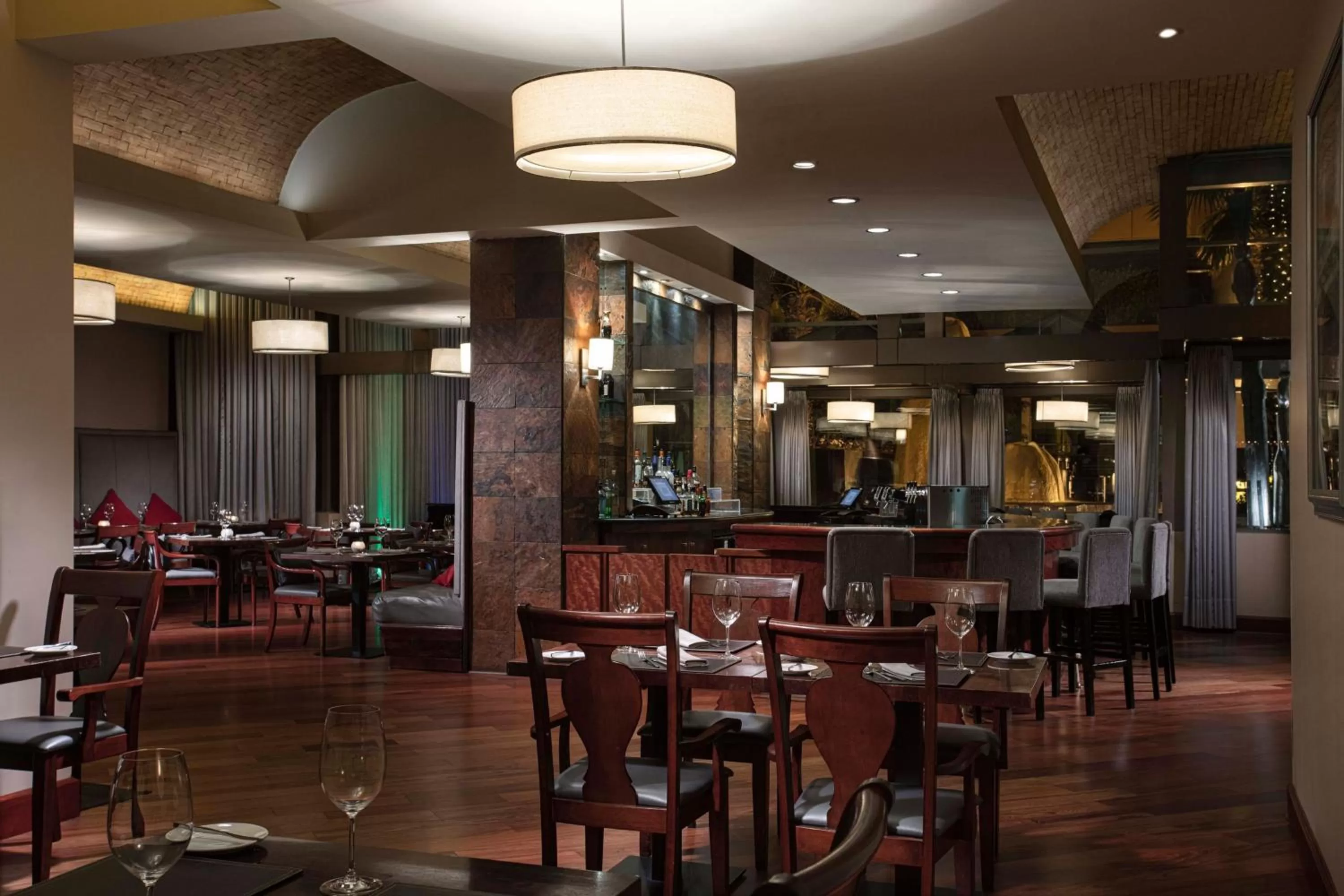 Restaurant/places to eat in Santiago Marriott Hotel