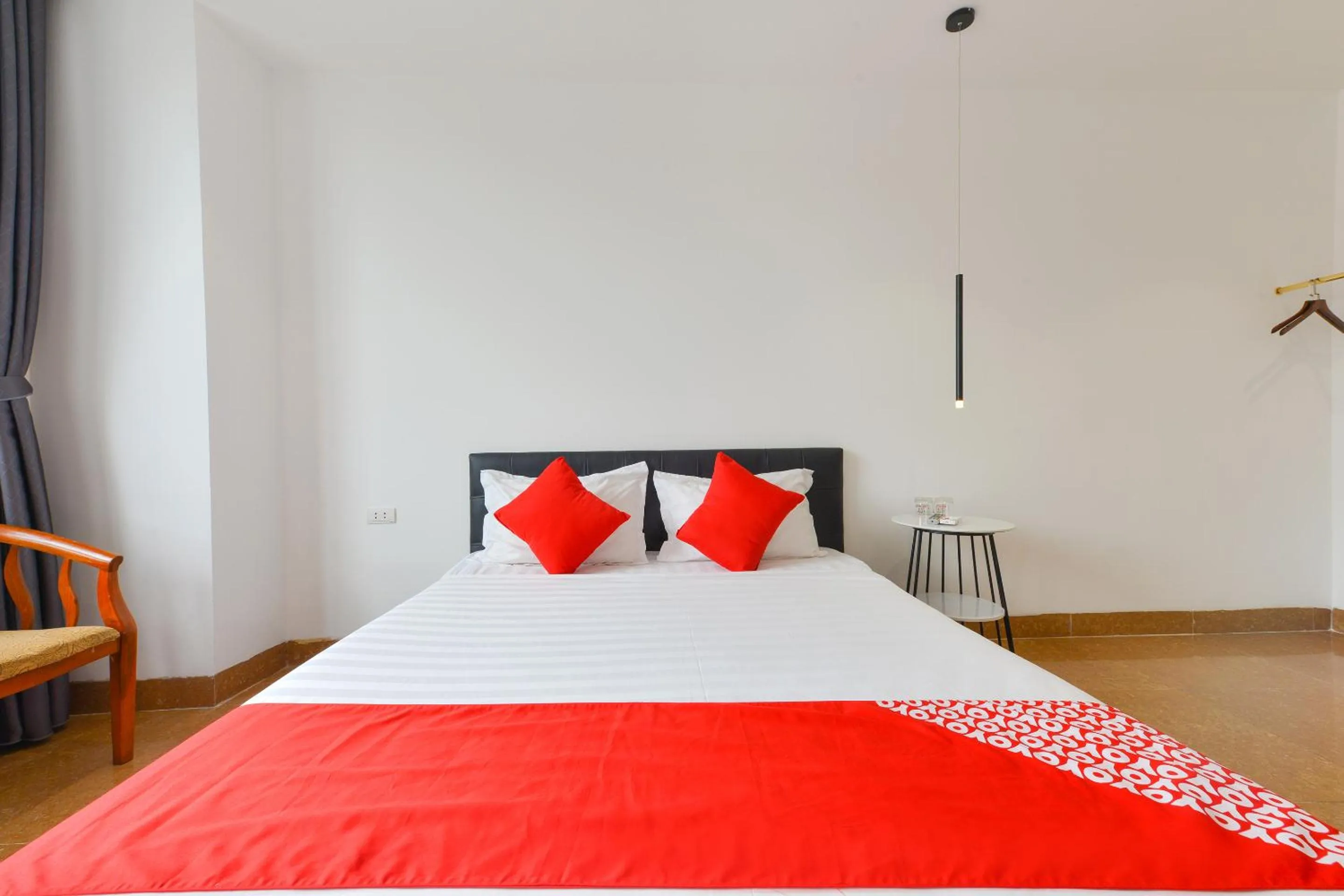 Bedroom, Bed in BH Riverside Hotel