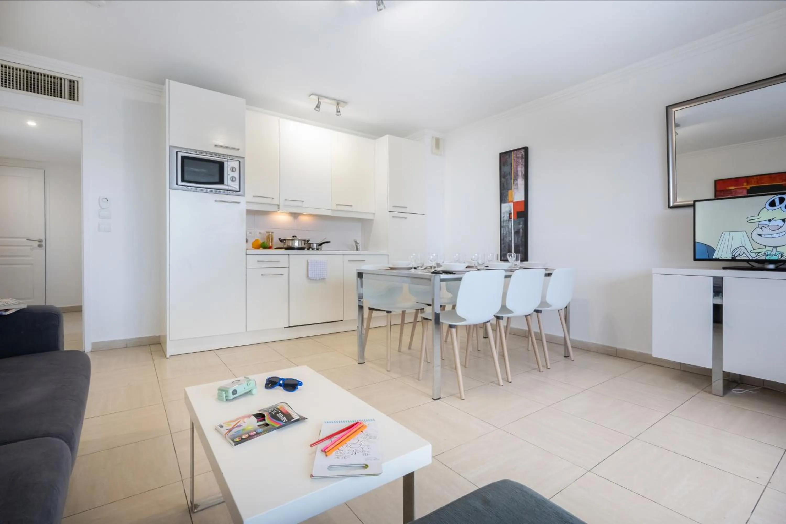 Kitchen or kitchenette in Nemea Appart Hotel Le Lido Cagnes sur Mer