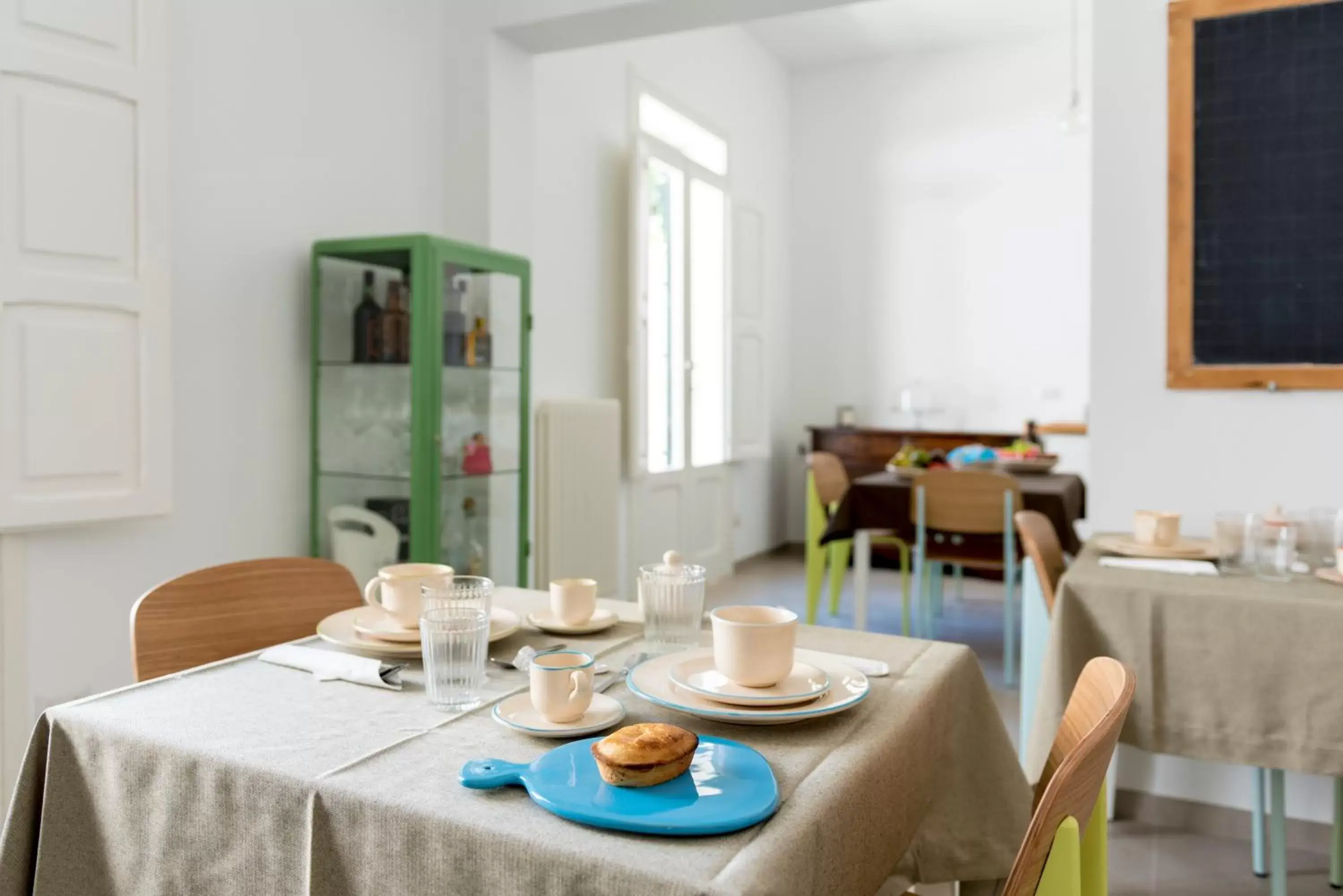 Breakfast, Restaurant/Places to Eat in BnB FICO