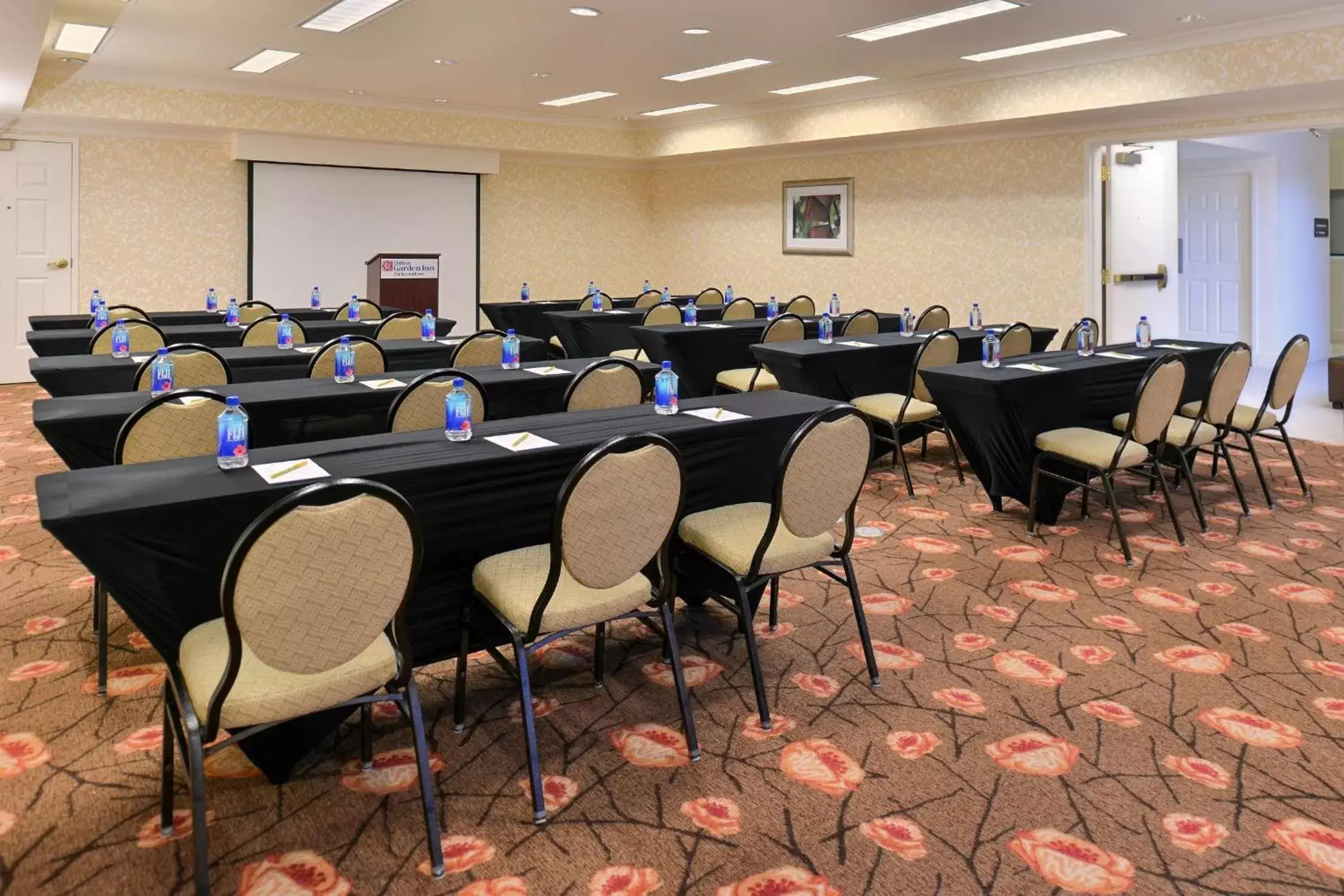 Meeting/conference room in Hilton Garden Inn Addison