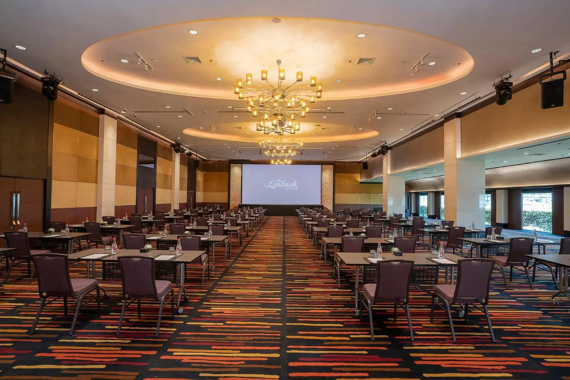 Meeting/conference room, Restaurant/Places to Eat in The Landmark Bangkok - SHA Extra Plus
