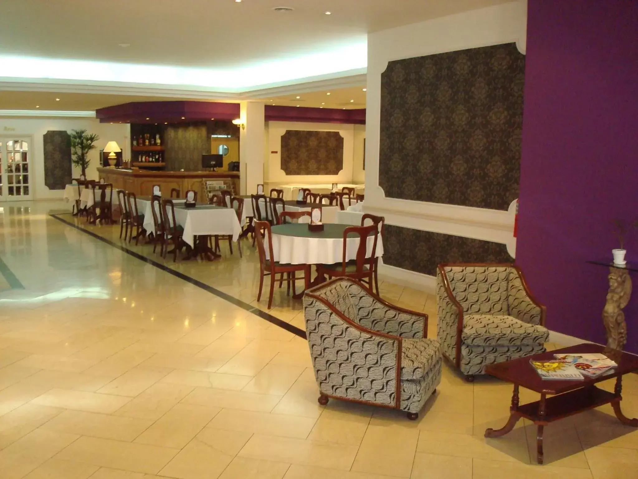 Living room in Centuria Hotel Buenos Aires Living room in Centuria Hotel Buenos Aires