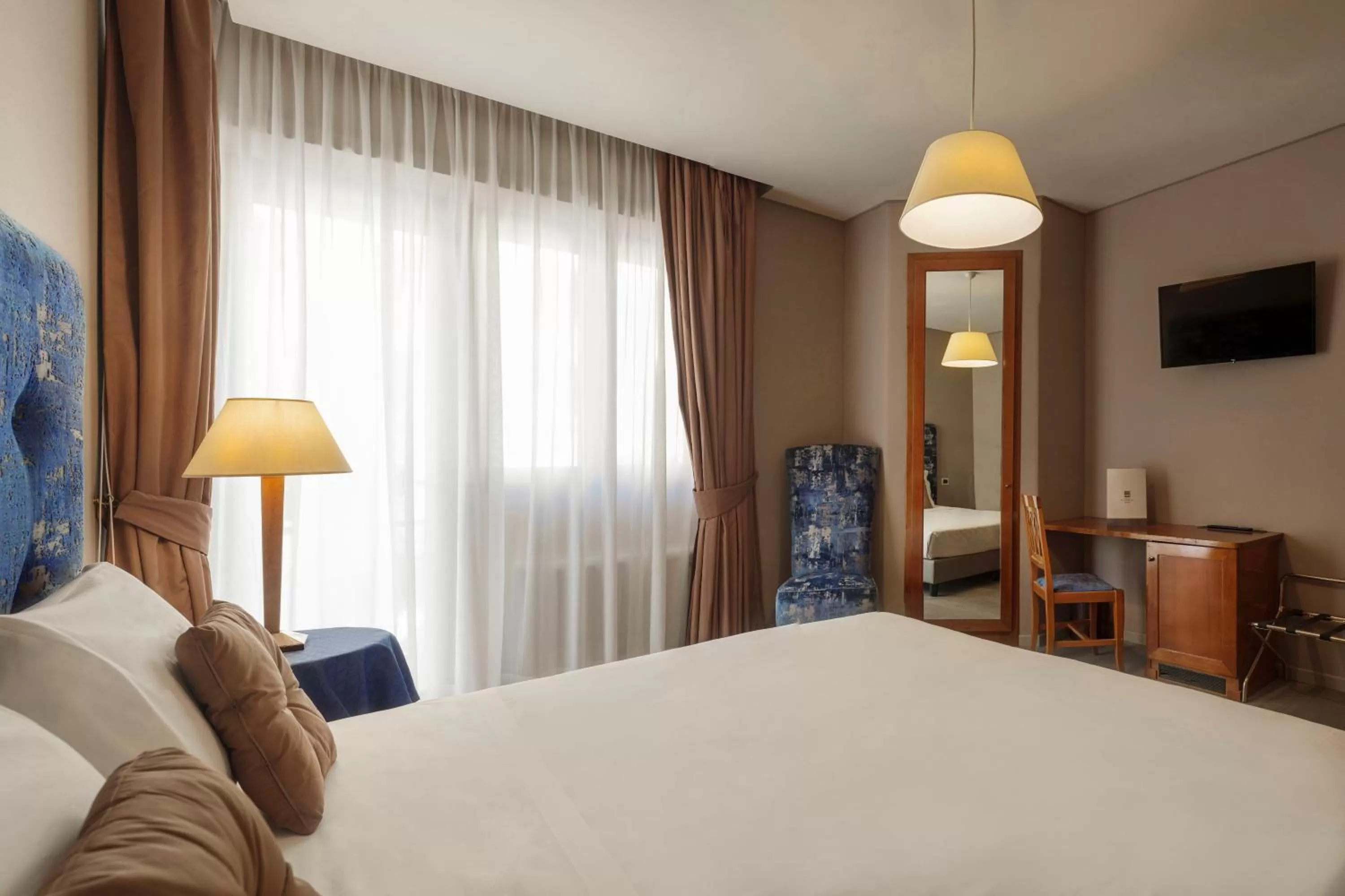 Photo of the whole room, Bed in BeYou Hotel Ponte Milvio