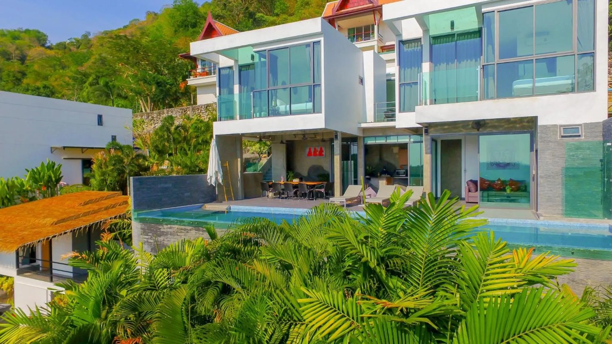 Property building in Baan Saint-Tropez Seaview Villas Kata Beach