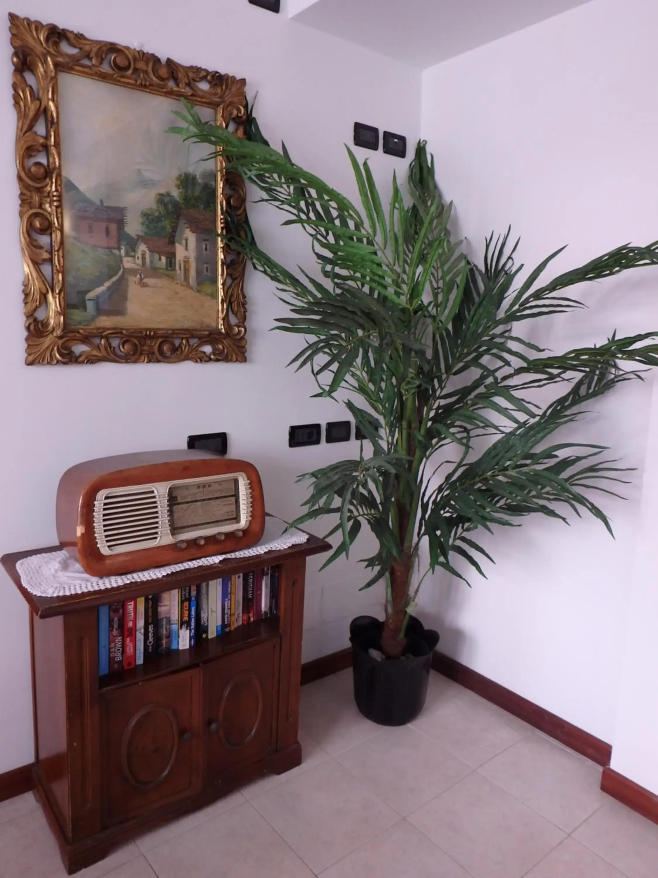 Communal lounge/ TV room in Hotel Meridiana