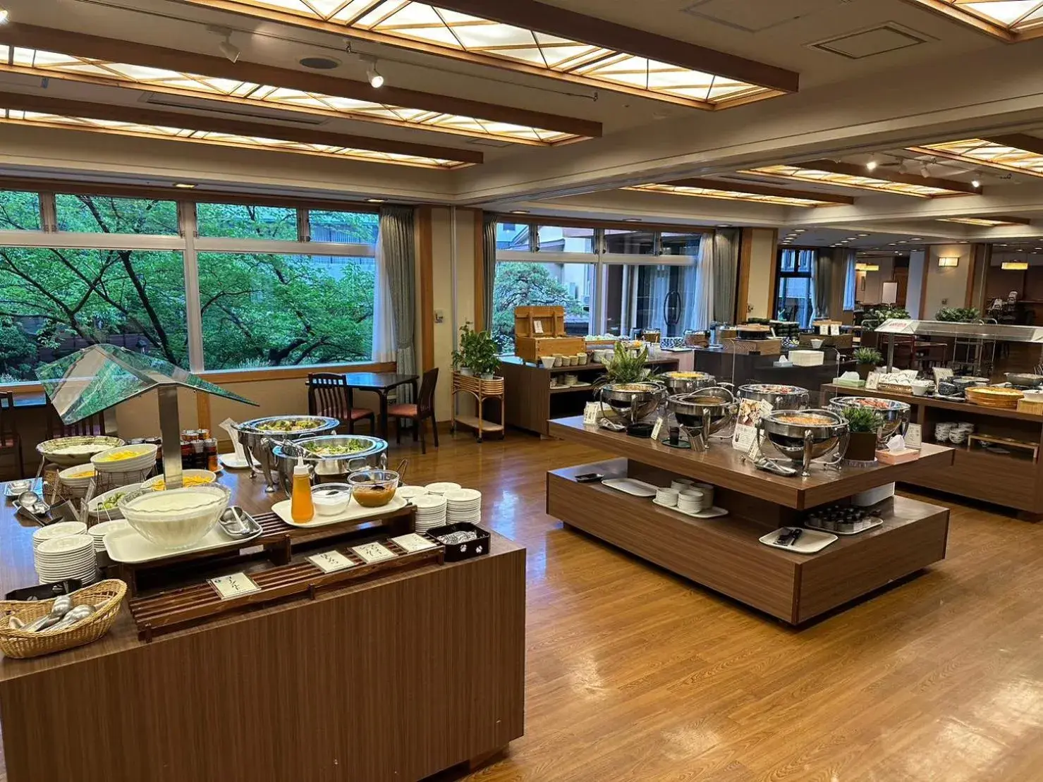 Restaurant/Places to Eat in Takinoyu Hotel