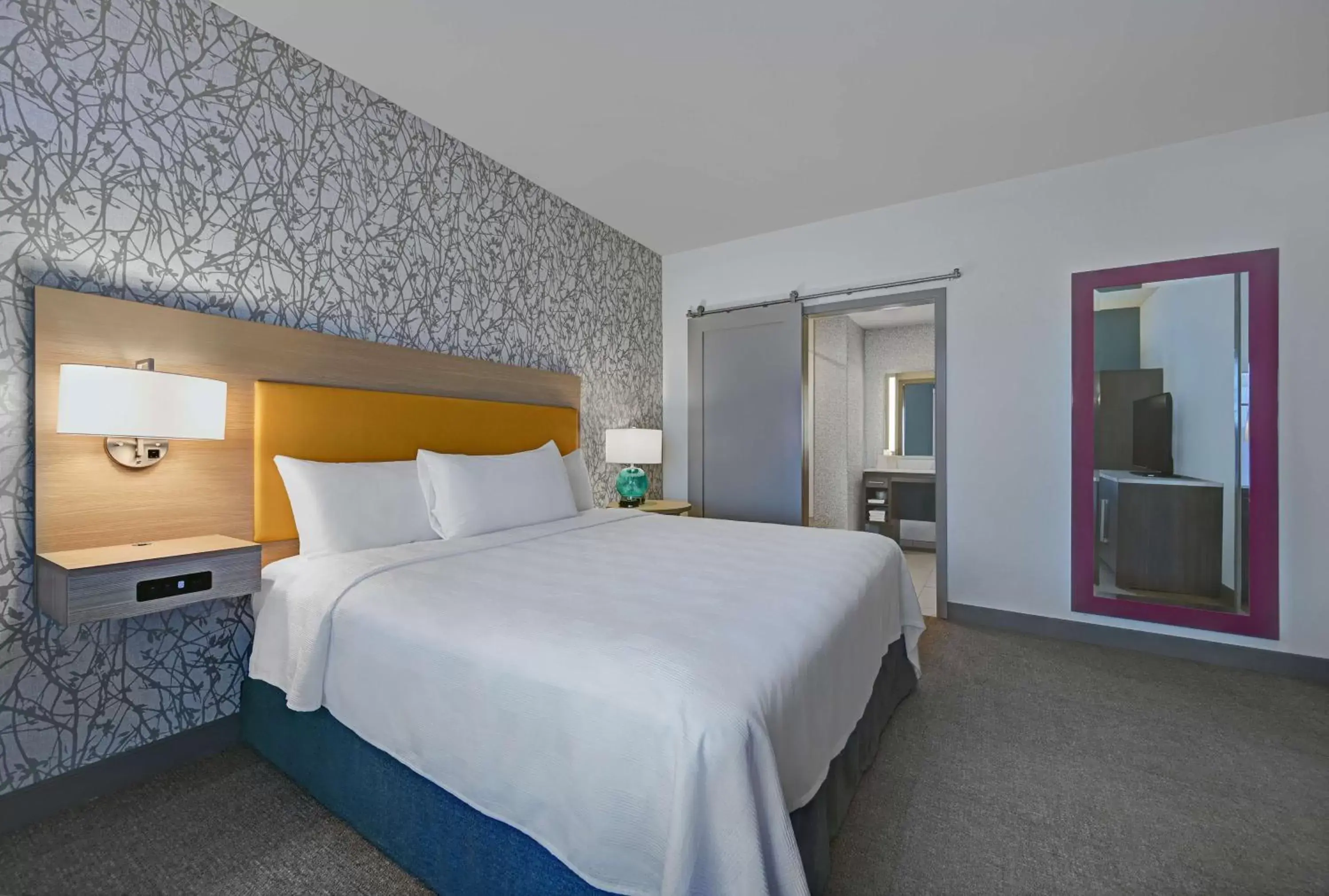 Bed in Home2 Suites By Hilton Tracy, Ca Bed in Home2 Suites By Hilton Tracy, Ca