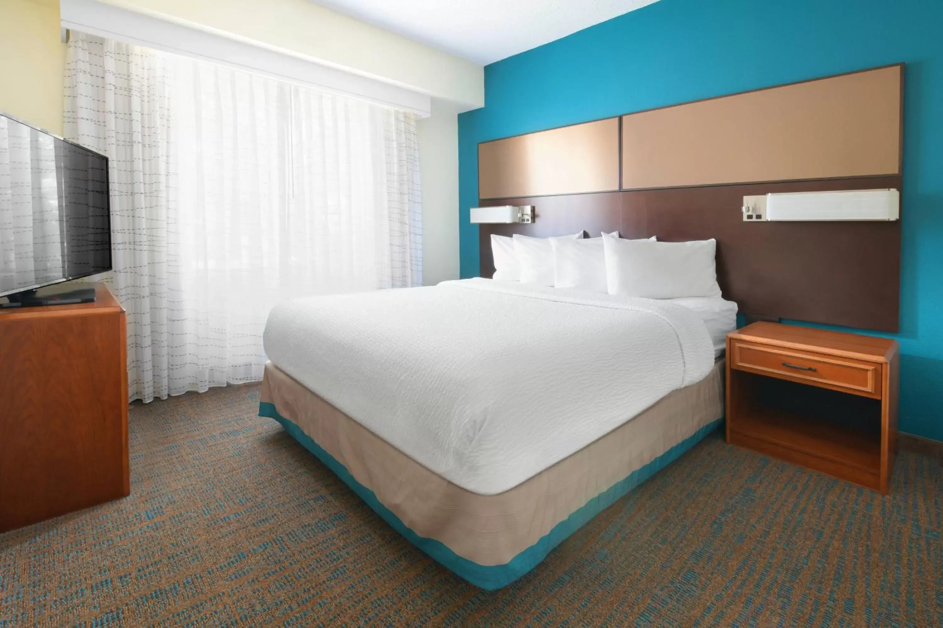 Bedroom, Bed in Residence Inn Dallas Park Central