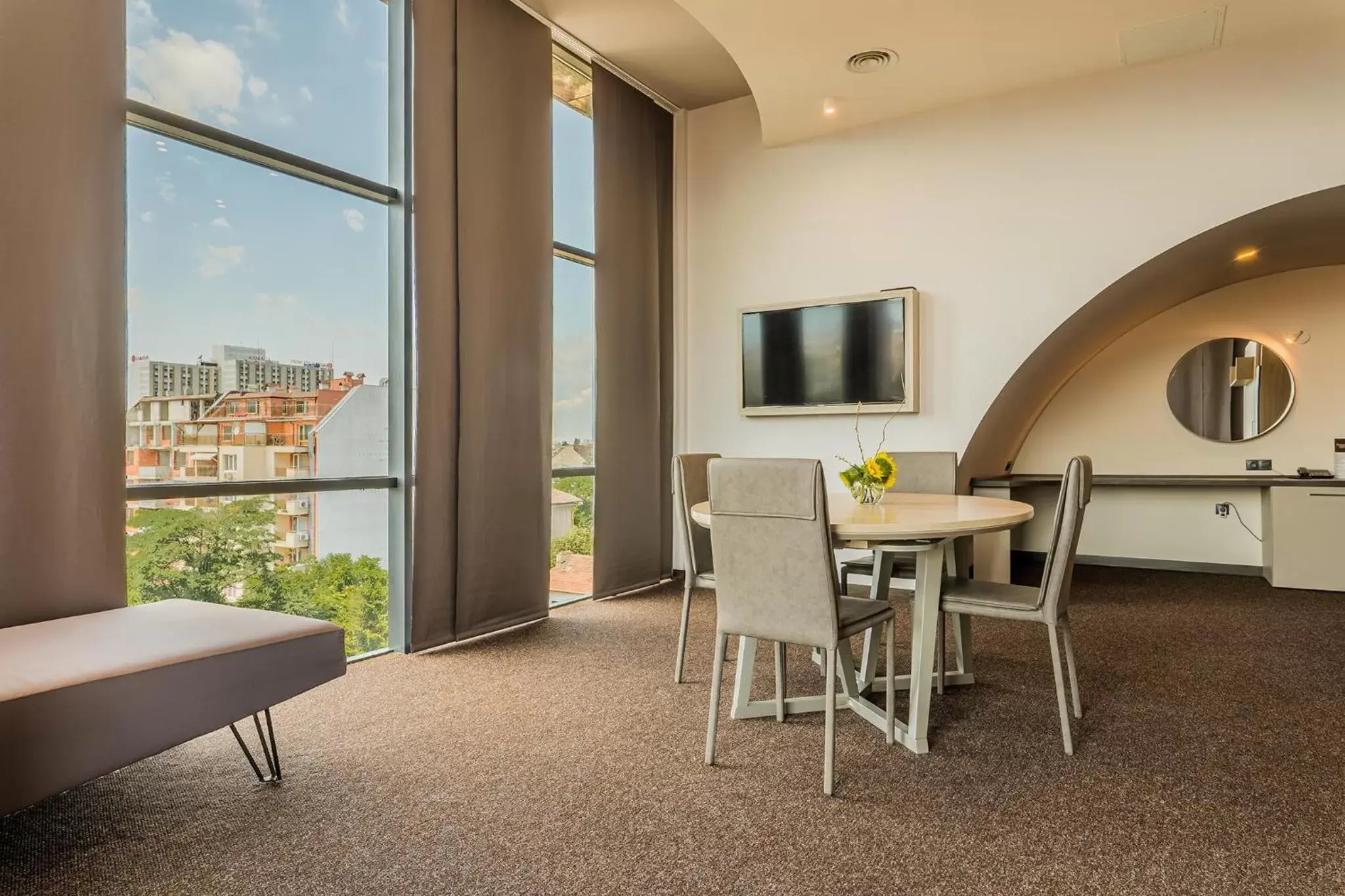 Living room in Budapest Hotel - Free Parking Living room in Budapest Hotel - Free Parking