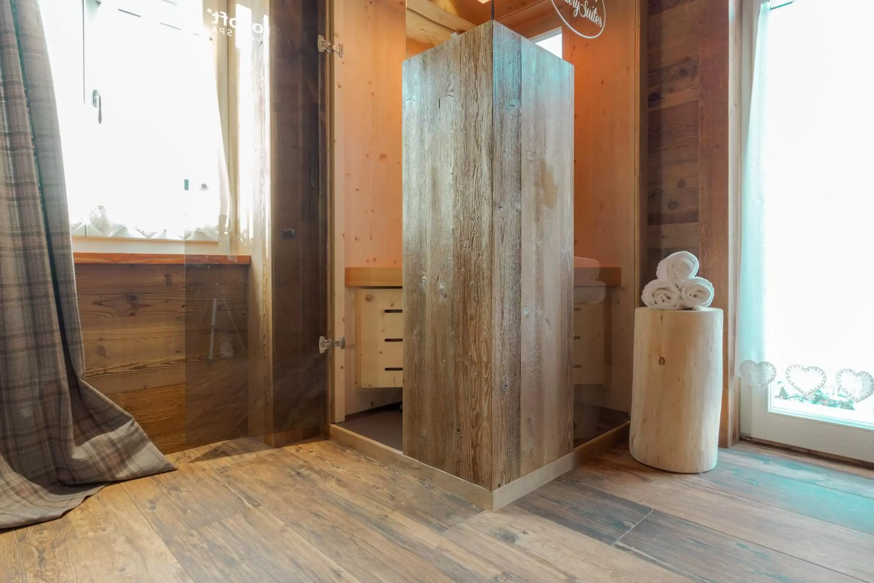 Bathroom in John Luxury Suites