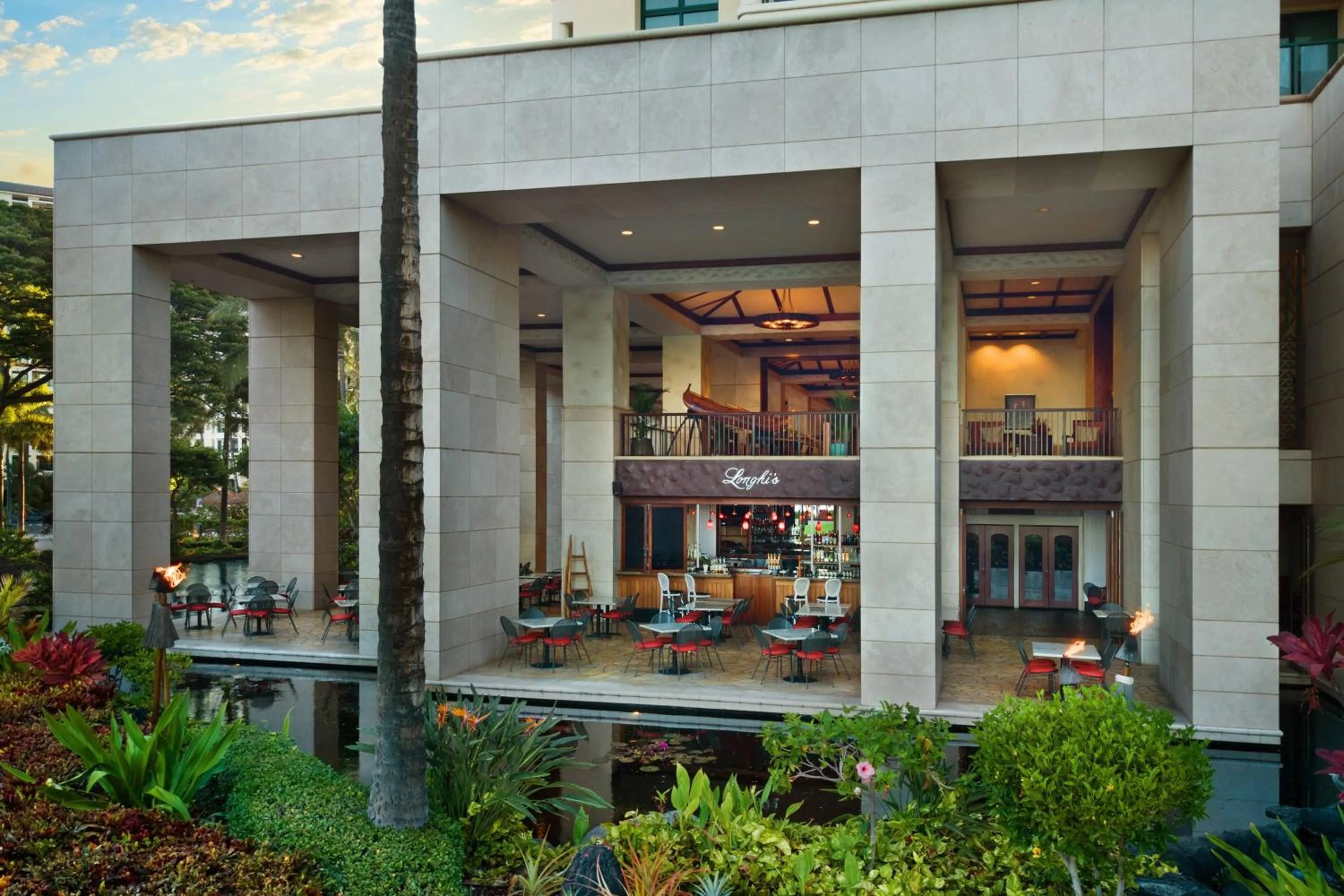 Property building in Marriott's Ko Olina Beach Club