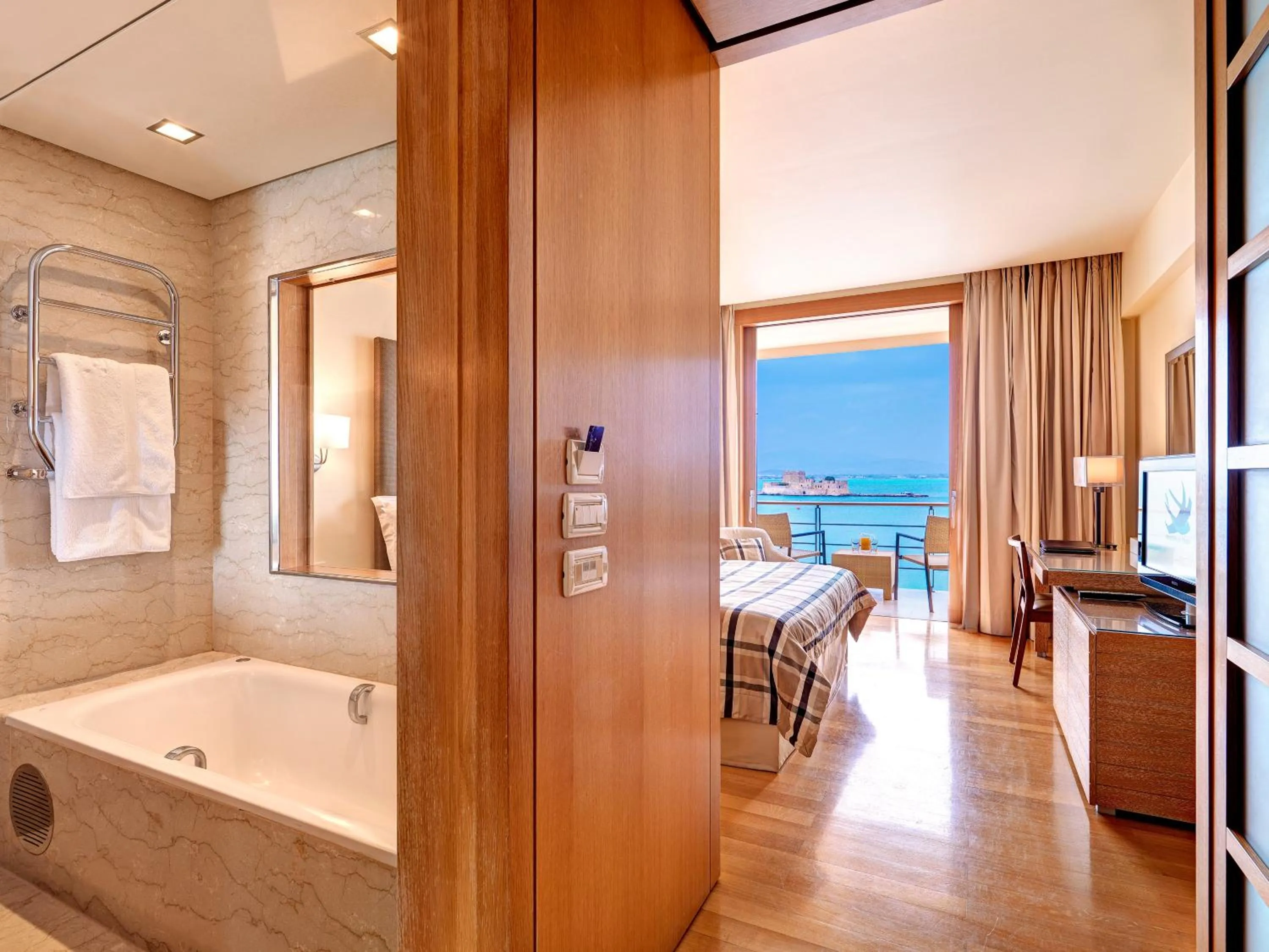 Bed in Amphitryon Hotel