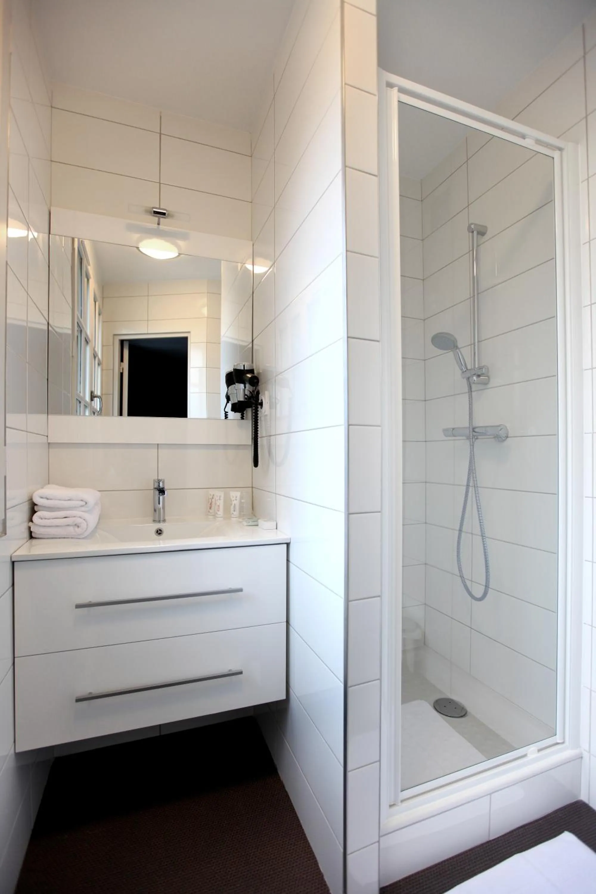 Bathroom in Le Germinal