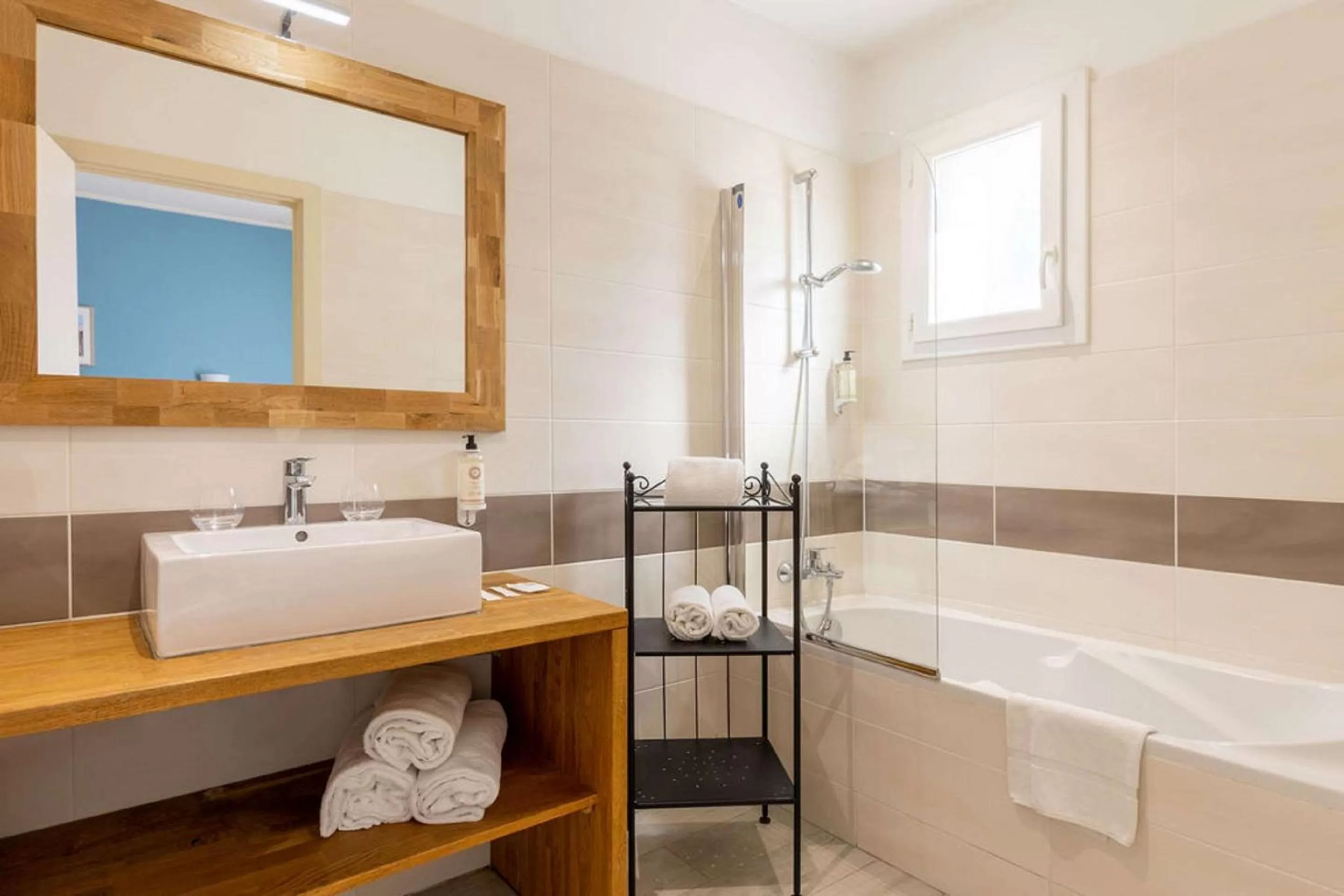 Photo of the whole room in Best Western Le Val Majour