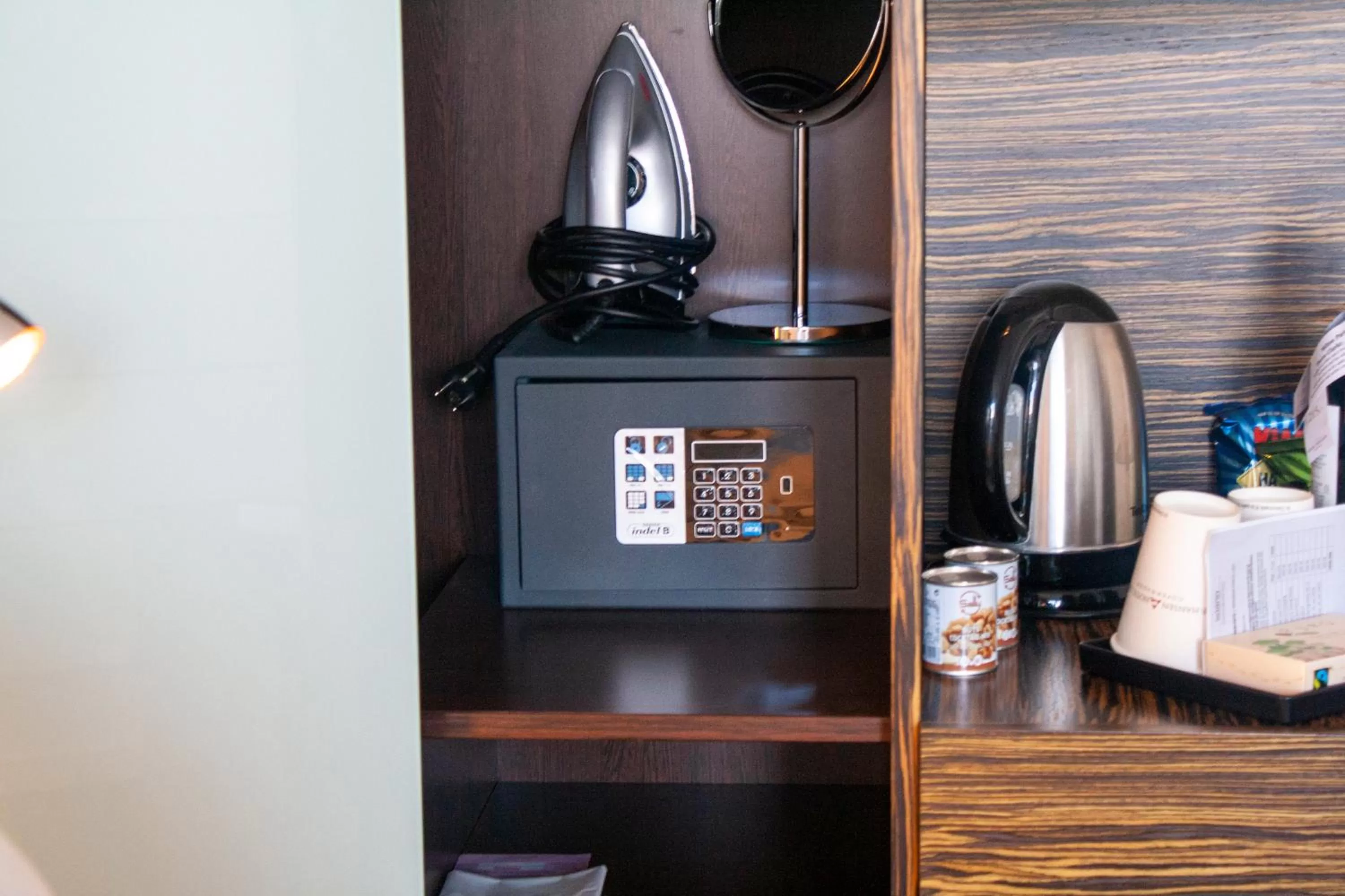 Coffee/tea facilities in Copenhagen Island Hotel
