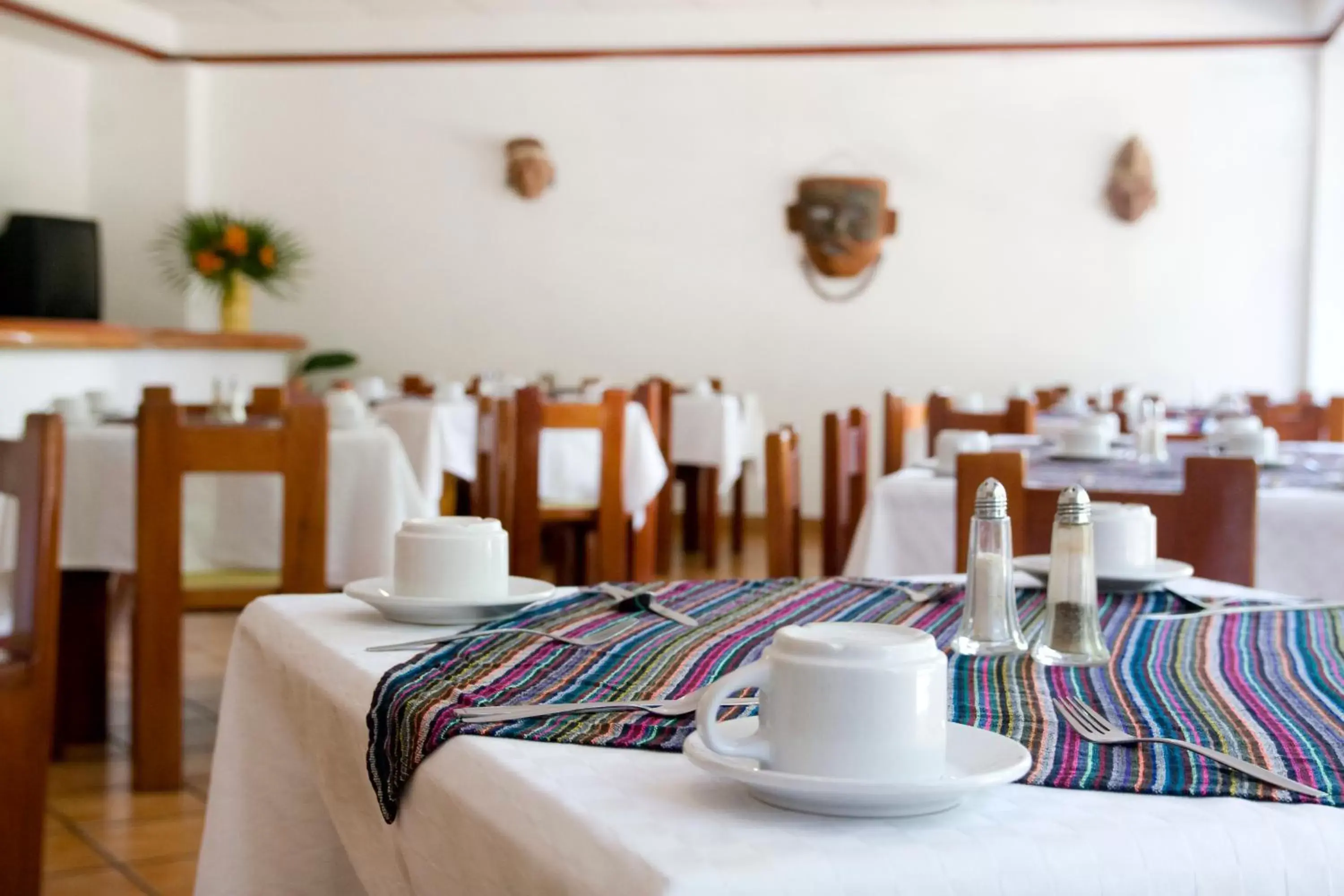 Restaurant/Places to Eat in Hotel Maya Palenque