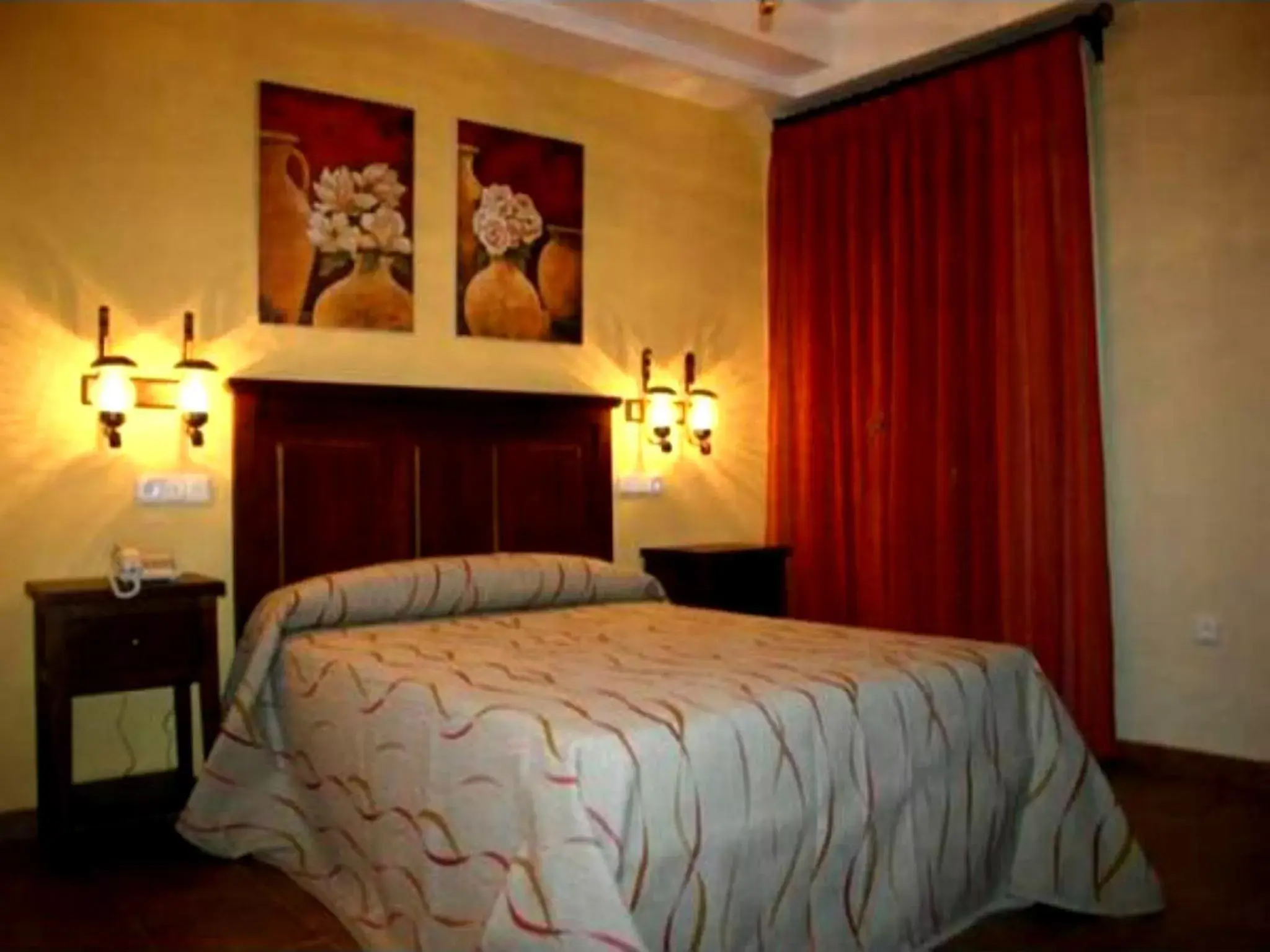 Bed in Coso Viejo