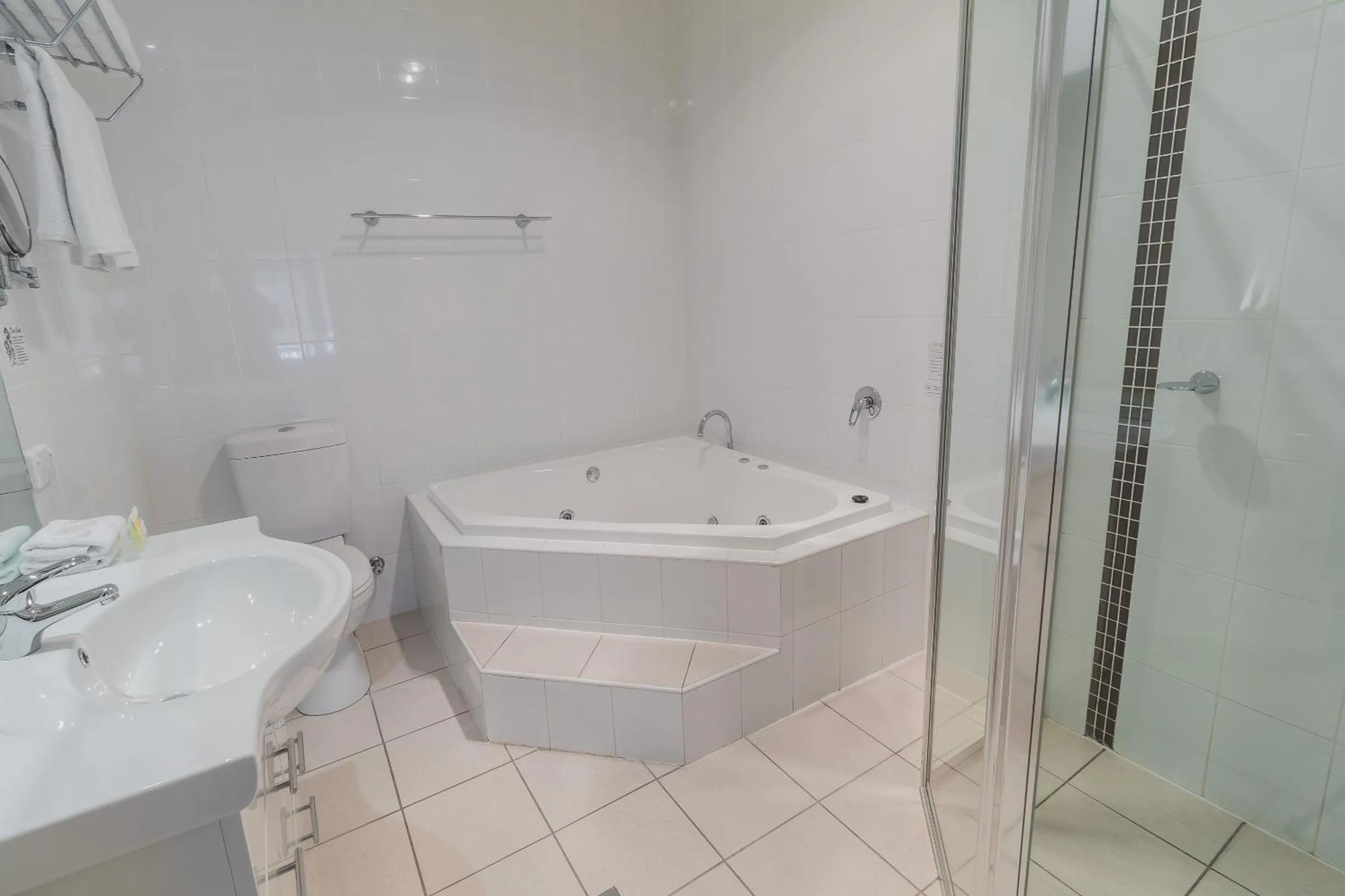 Bathroom in The Manna Of Hahndorf